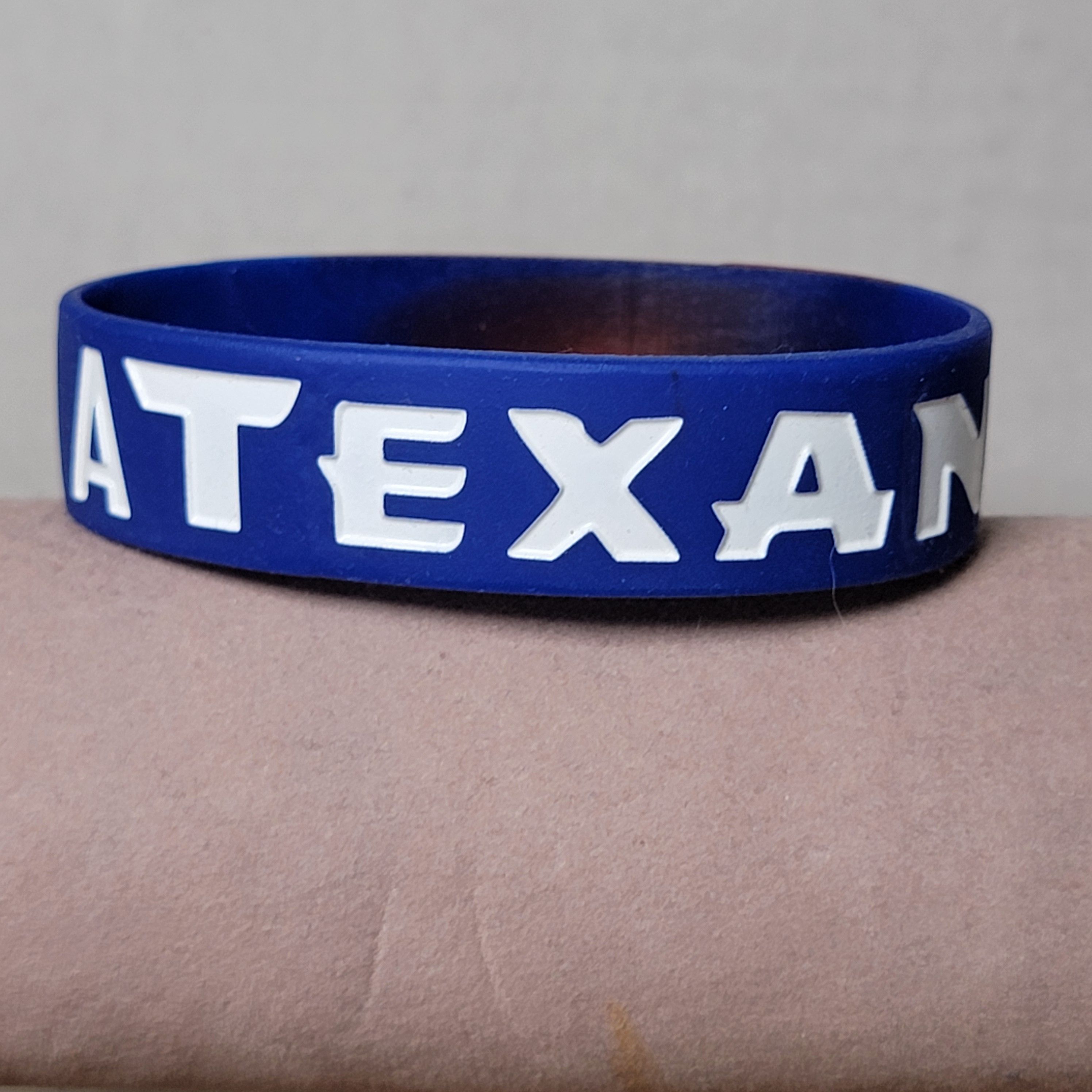 Other Houston Texans Unisex Rubber Bracelet Band " I Am A Texan" Size ONE SIZE - 1 Thumbnail
