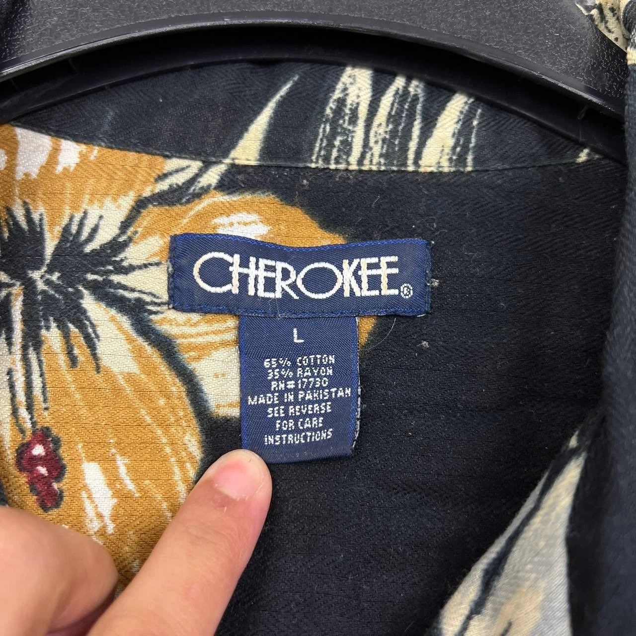 Cherokee Cherokee Shirt Men Large Hawaiian Button Up Collared Size US L / EU 52-54 / 3 - 4 Thumbnail