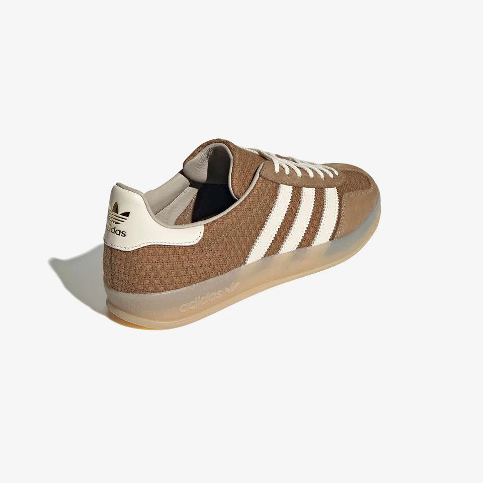 Adidas o1mle0426 Gazelle Low-Top Sneakers in Brown Size US 7 / EU 40 - 3 Thumbnail