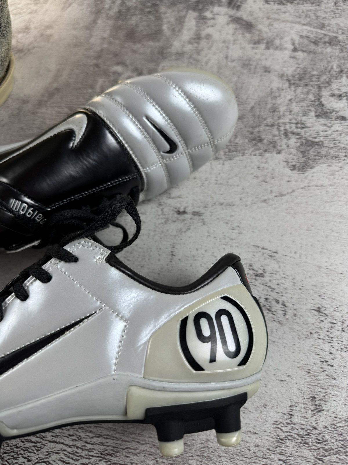 Nike Nike Air Zoom III Total 90 US 5,5Y Metallic Soccer Football EU 38 Boots Shoes Size US 5.5 / EU 38 - 4 Thumbnail