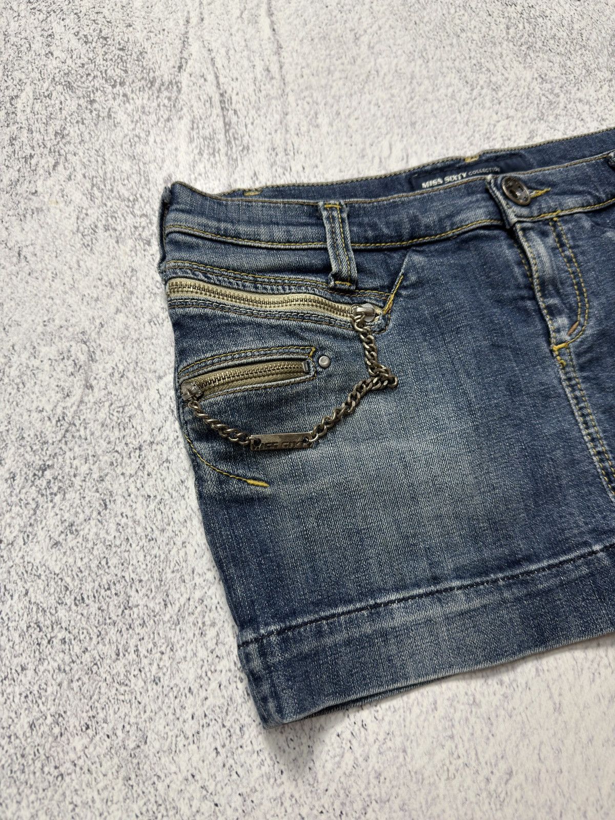 Miss Sixty Vintage Y2K Miss Sixty Denim Low Rise Mini Skirt Size M Size 27" / US 4 / IT 40 - 3 Thumbnail