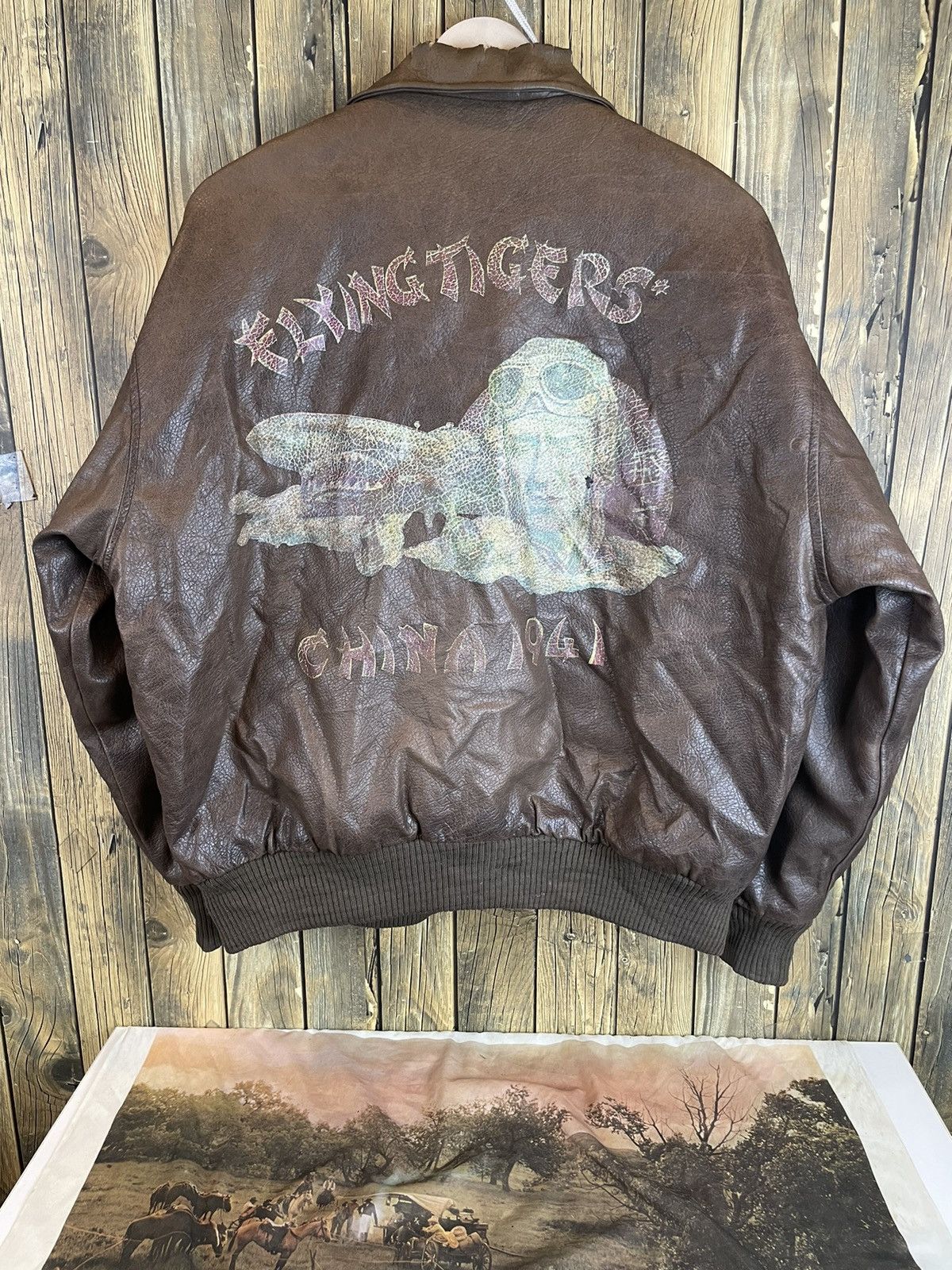image of A2 Flyers Leather x US Air Force Vintage Hicast Club A-2 Flying Airforce Jacket 1990S in Brown (Siz
