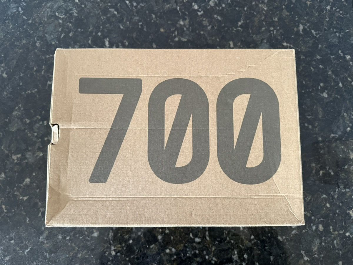 Yeezy Yeezy 700 “Faded Azure” Size US 9 / EU 42 - 1 Thumbnail