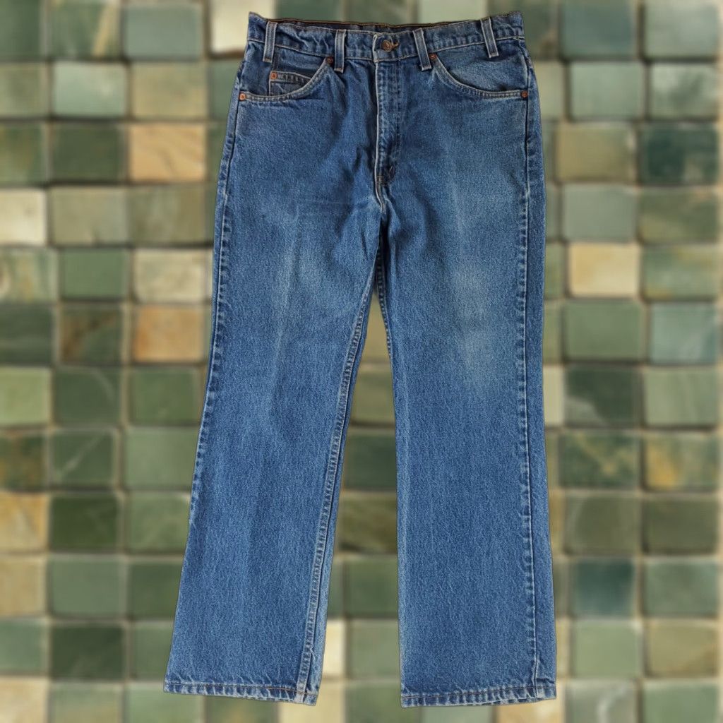 Levi's VINTAGE Levi's 517 VTG 90s Blue Jeans Made USA Whiskering Mens 34x29 (32x28 Actual) Bootcut Jeans Mens 32 Regular Blue Size US 32 / EU 48 - 1 Thumbnail