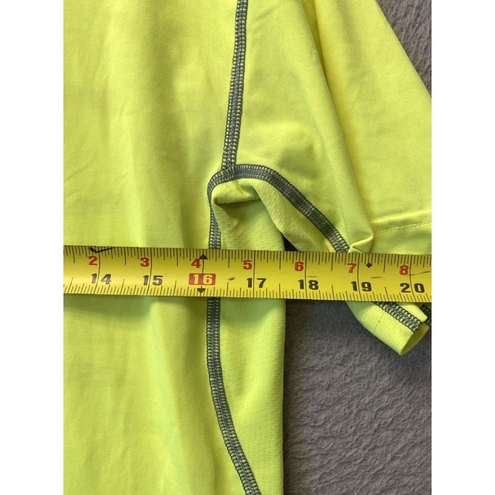 Nike Nike Pro Neon Fluorescent Shirt Short Sleeve Women's XXL Yellow Hi Visibility Athletic Nike Pro Neon Shirt Size XXL / US 16-18 / IT 52-54 - 6 Thumbnail