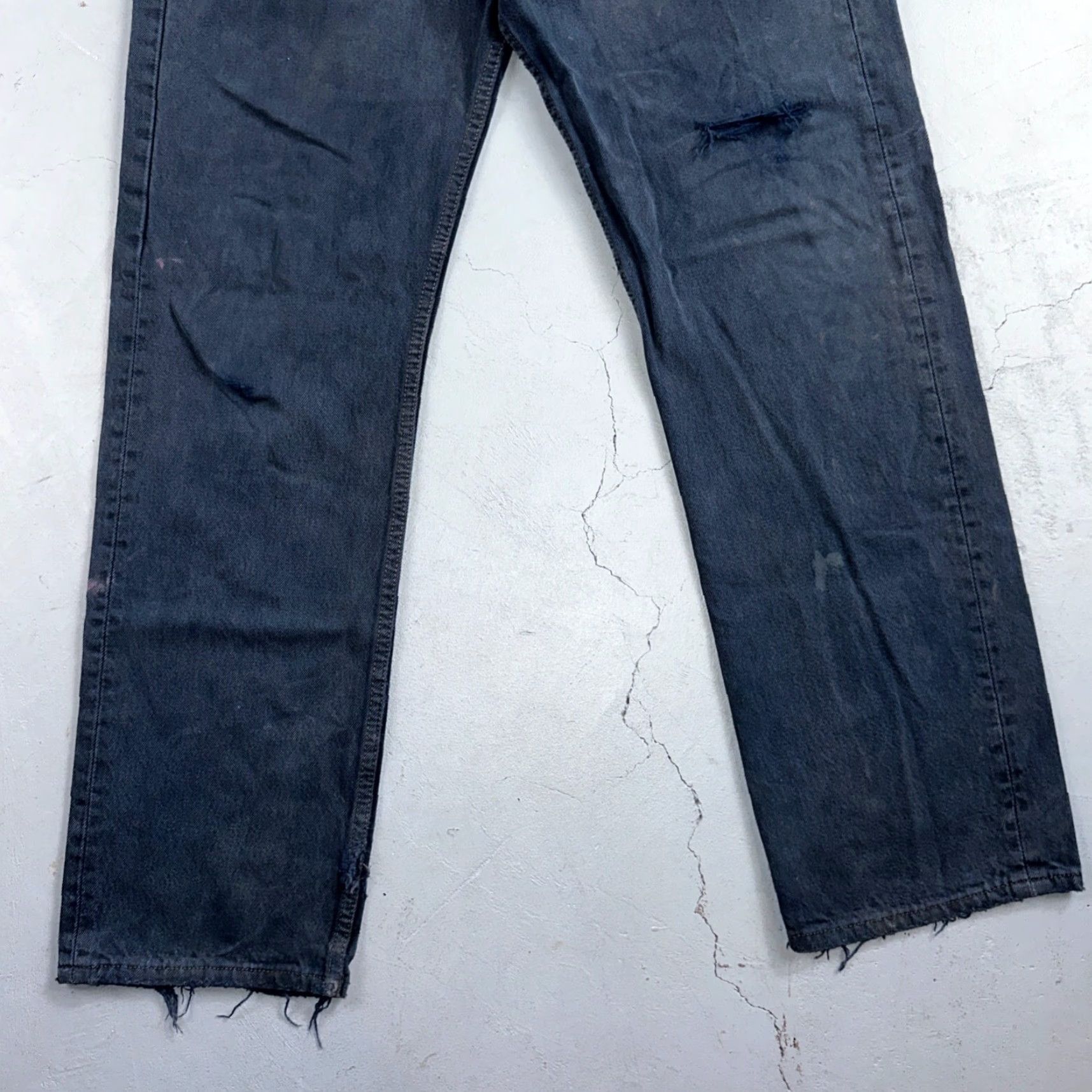 Levi's VINTAGE Levi's 501 Jeans USA 90s Straight Leg Blue 33x30 Regular Mens Authentic Denim Sustainable Comfort Size US 33 - 3 Thumbnail