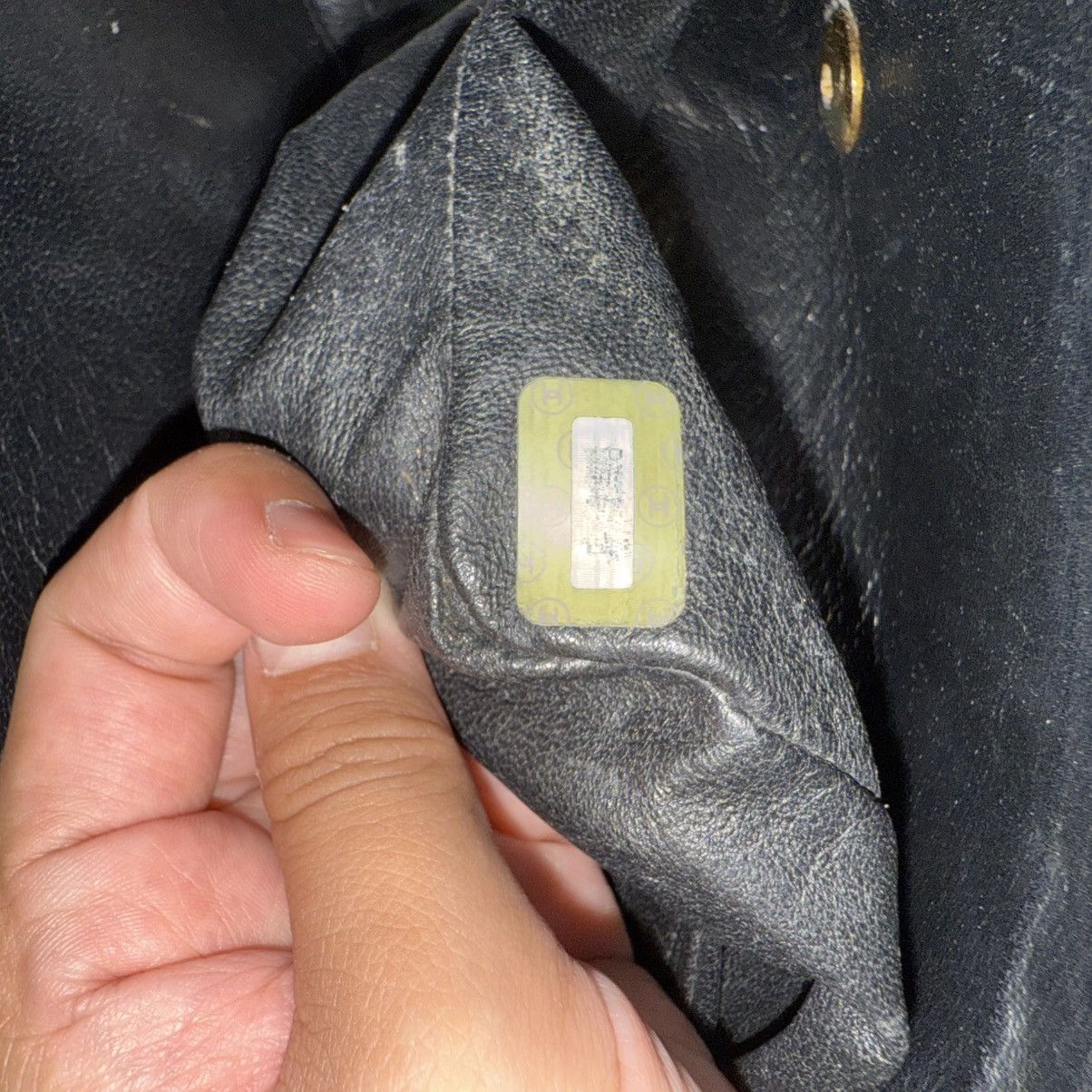 Chanel JUMBO MADEMOISELLE SINGLE FLAP GHW VERTICAL QUILTED CAVIAR Size ONE SIZE - 18 Thumbnail