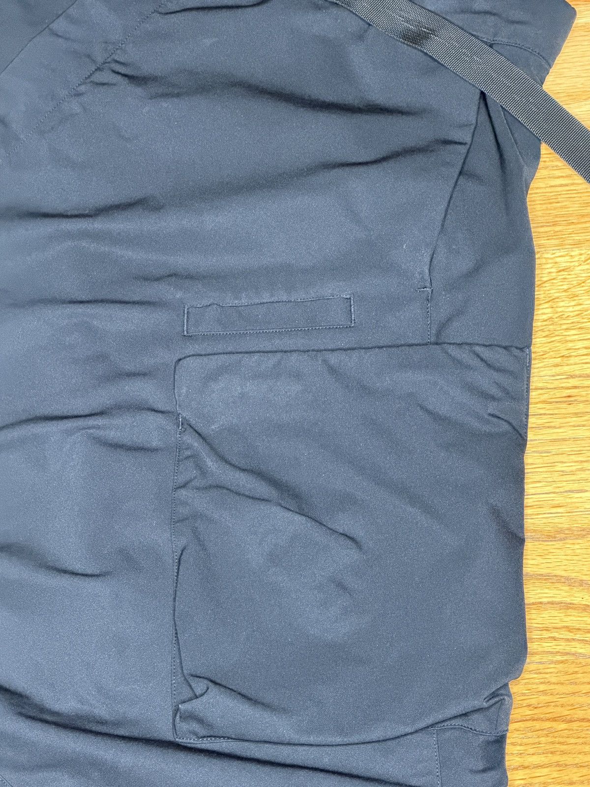 Acronym ACRONYM P30A-DS MEDIUM Size US 34 / EU 50 - 4 Thumbnail