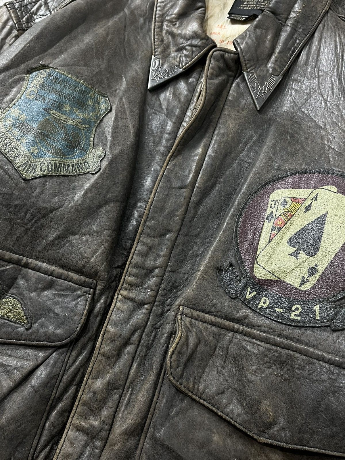 Avirex AVIREX type A-2 topgun 80’s distressed leather flight jacket Size US L / EU 52-54 / 3 - 5 Thumbnail