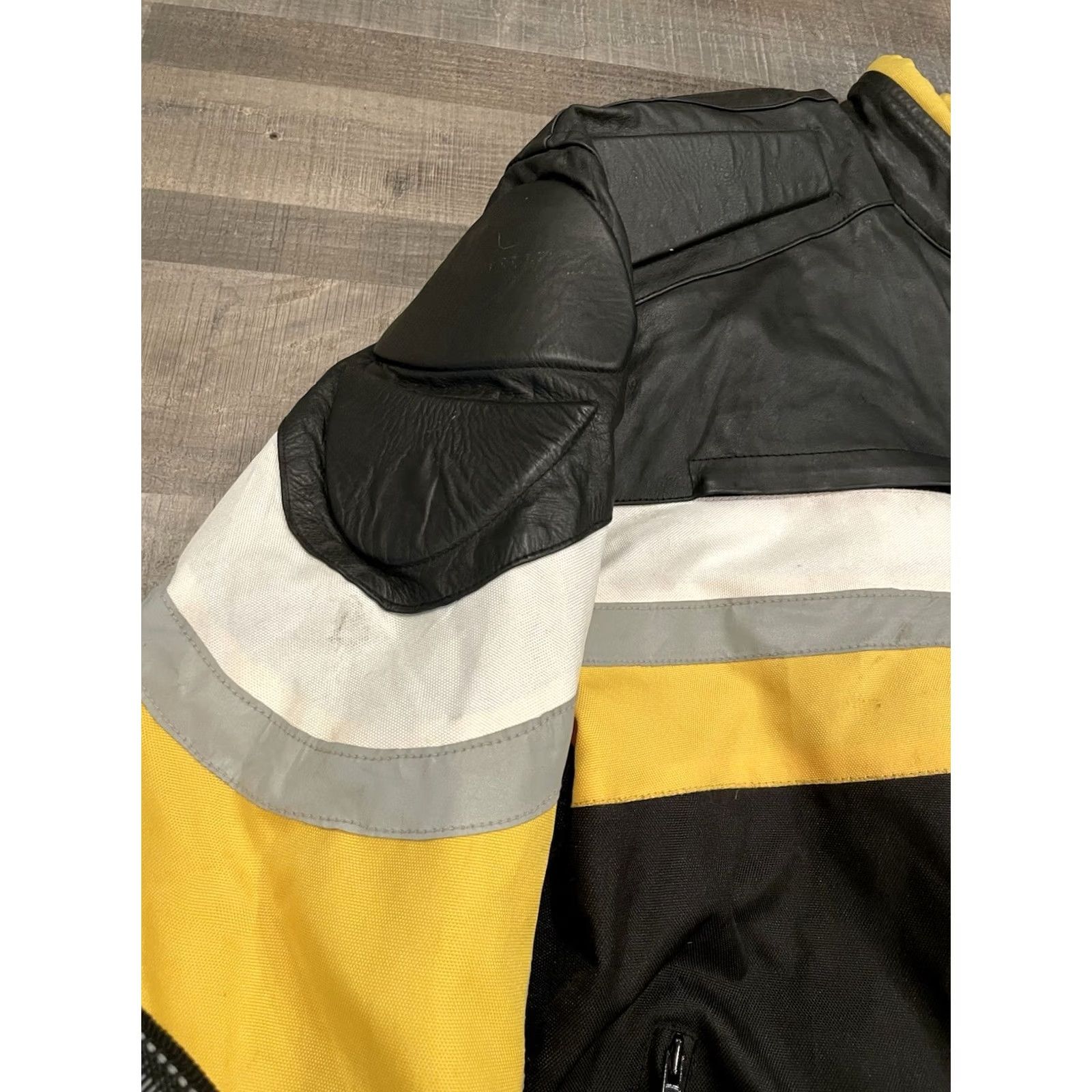 Element VINTAGE Xelement Motorcycle Jacket Nylon Black Yellow Padded Racing Men's 5XL Jacket Mens 5XL Black Nylon Racing Motorcycle Theme 1990s? Size US XXL / EU 58 / 5 - 6 Thumbnail