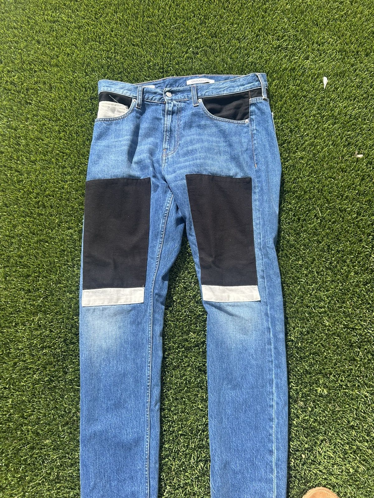Calvin Klein Calvin Klein Color-block Slim fit Denim Jeans - 34 Size US 34 / EU 50 - 2 Thumbnail