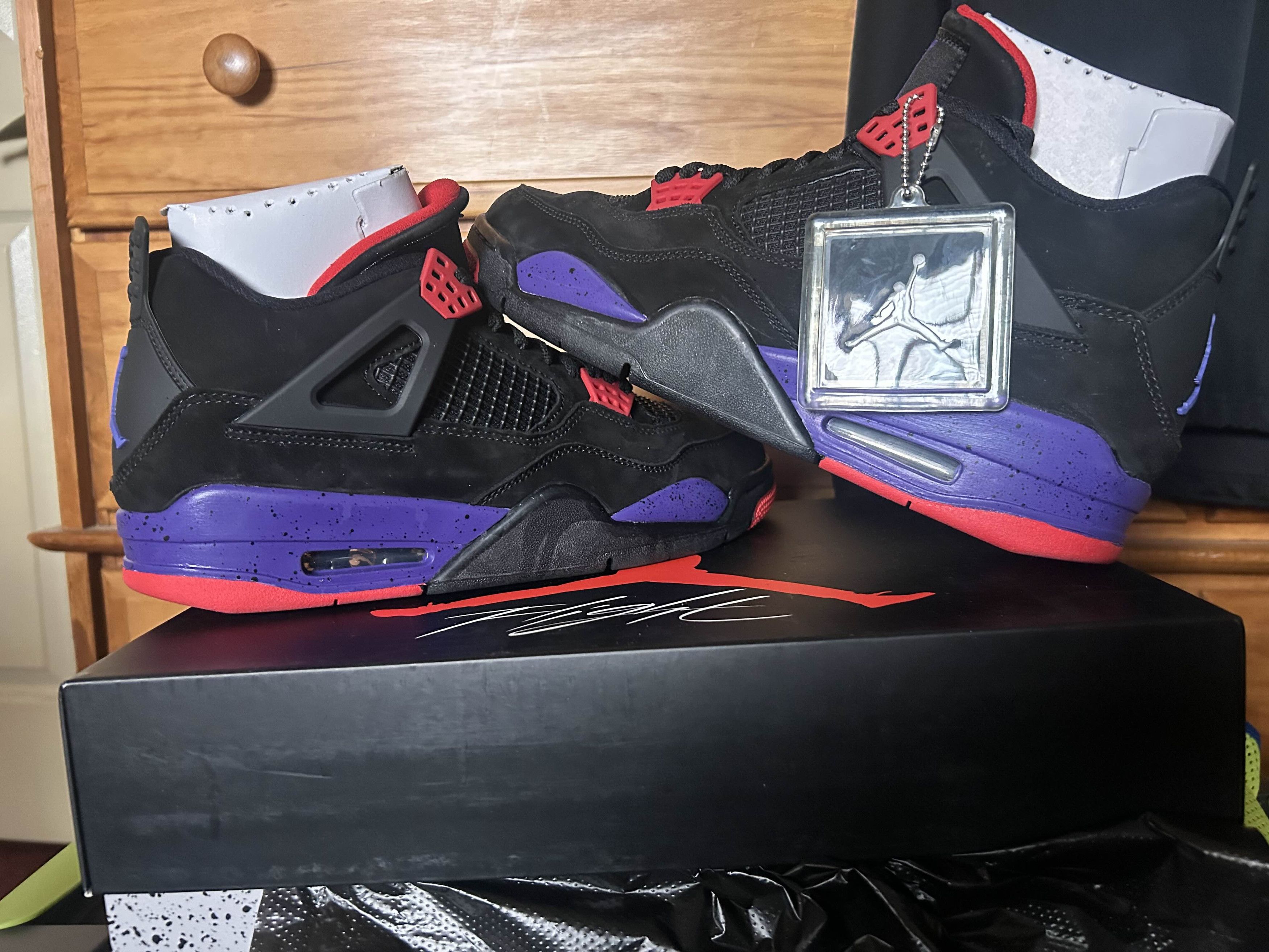 Jordan Brand × October's Very Own OVO Toronto Air Jordan 4s Size US 9.5 / EU 42-43 - 1 Thumbnail