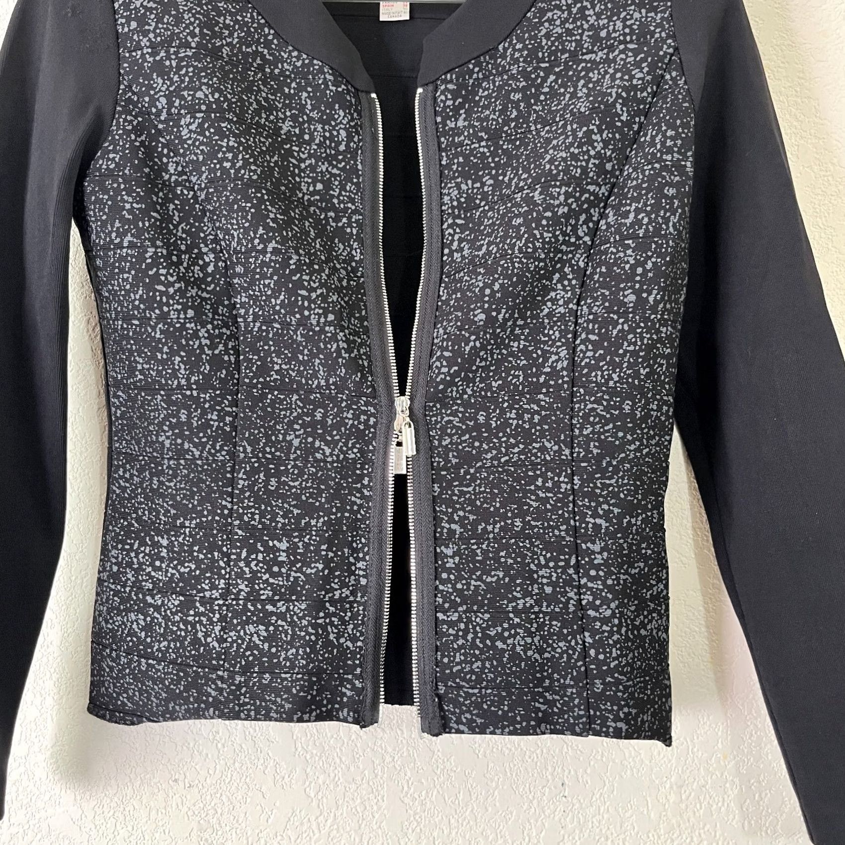 Joseph Ribkoff Joseph Ribkoff Womens Size 6 Zip Front Long Sleeve Jacket Black Colorblock Lightweight Knit Short Jacket Size M / US 6-8 / IT 42-44 - 5 Thumbnail
