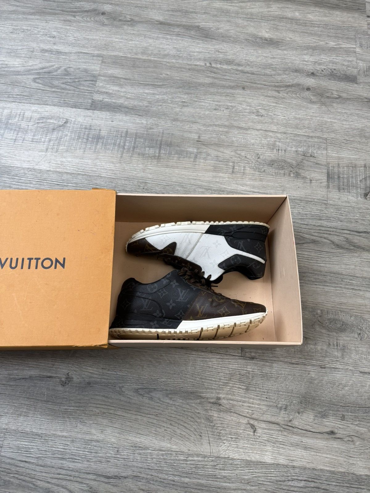 Louis Vuitton Louis Vuitton Run Away Sneakers - Macassar Monogram Canvas Size US 10 / EU 43 - 3 Thumbnail