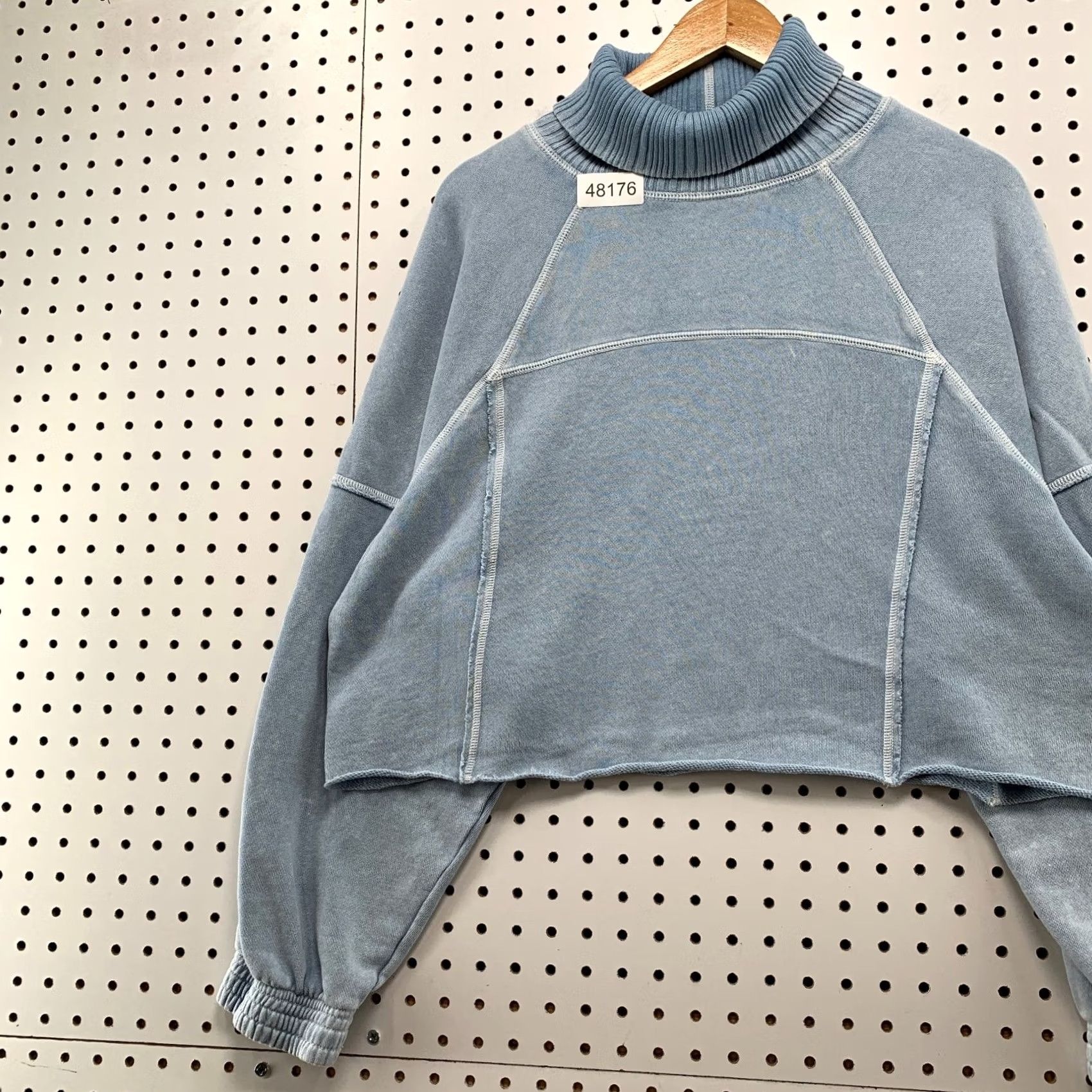 Vintage Aerie Fleece Turtleneck Sweatshirt Womens M Blue Cropped Fleece Sweater Size M / US 6-8 / IT 42-44 - 5 Thumbnail