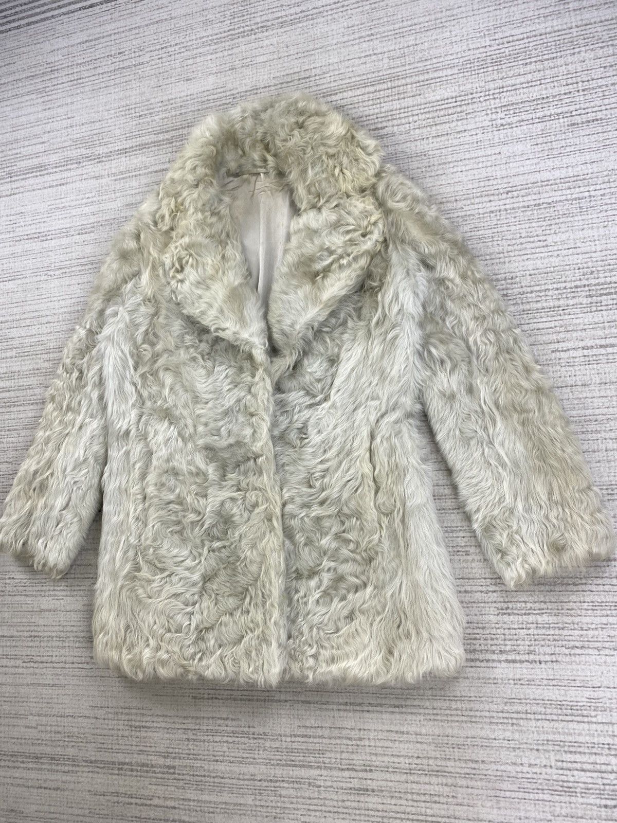 Moon Collective × Vintage Vintage Moon Bat Fur Jacket Size M / US 6-8 / IT 42-44 - 4 Thumbnail