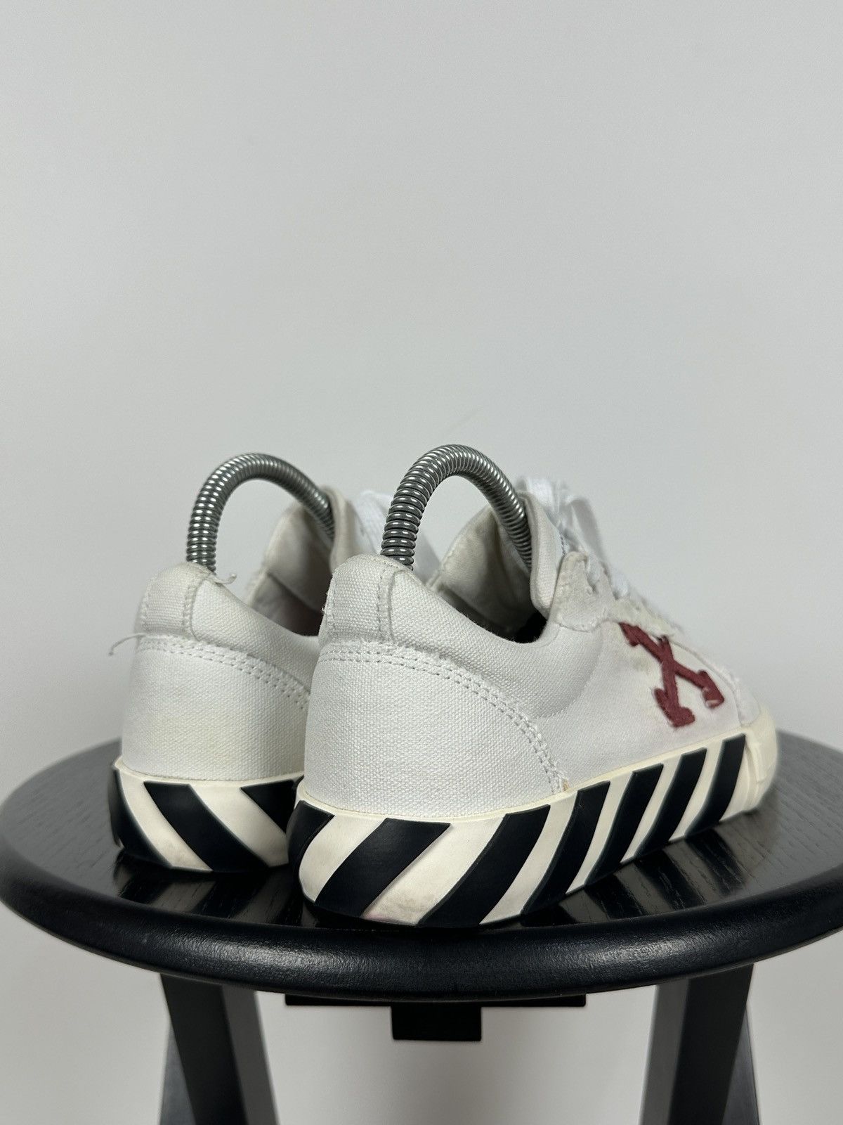 Off-White Off-White Vulcanized Virgil Abloh Low Top Sneakers Size US 7 / IT 37 - 7 Thumbnail