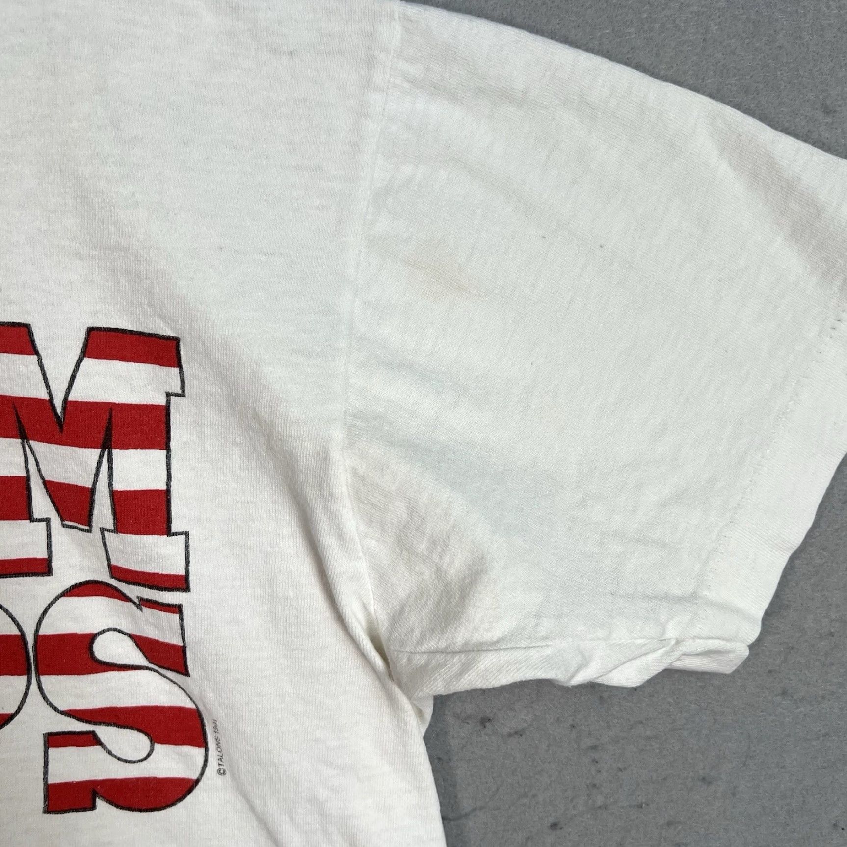 Fruit Of The Loom VINTAGE 1990s Desert Storm Gig Em Troops T Shirt Adult Large White Mens Graphic Tee Size US L / EU 52-54 / 3 - 5 Thumbnail