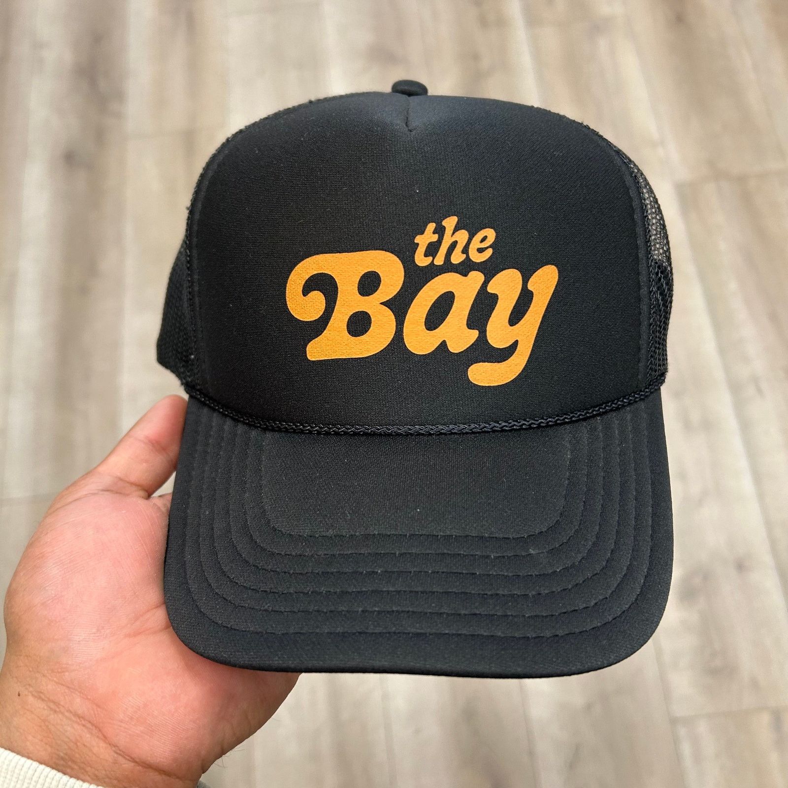 Urban Outfitters Urban Outfitters The Bay Trucker Hat Cap Black Snapback B25 Size ONE SIZE - 2 Thumbnail