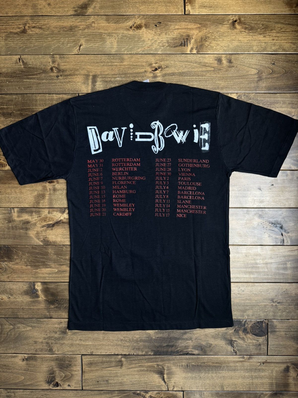 Vintage Rare Vintage David Bowie 80s Tour Band Tee Single Stitch Size US L / EU 52-54 / 3 - 2 Thumbnail
