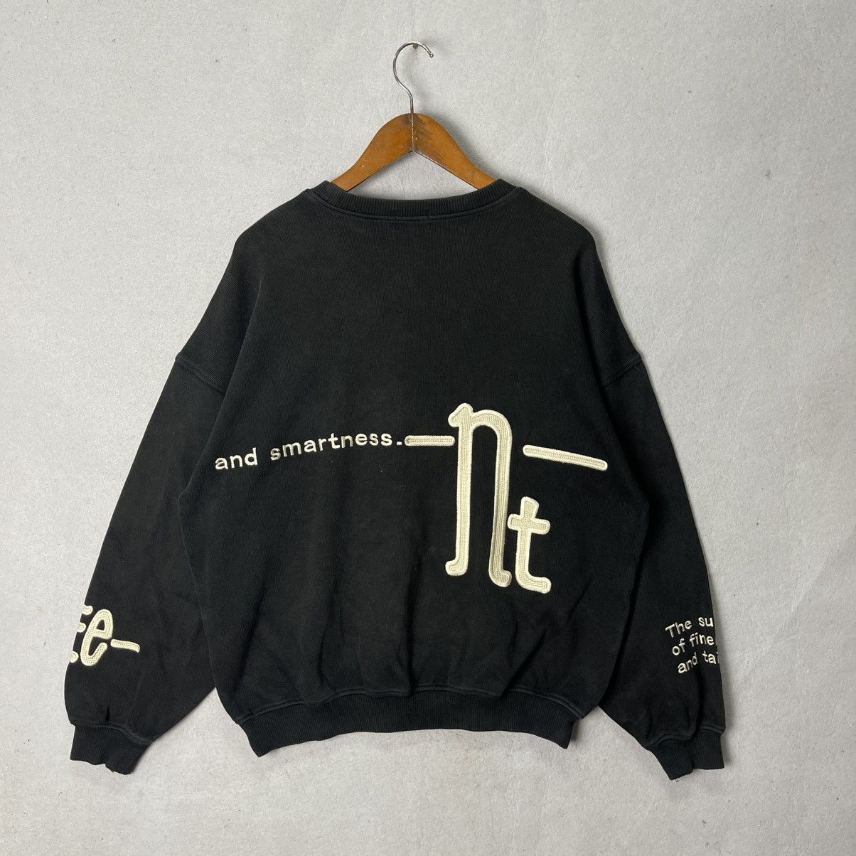 Japanese Brand Vintage Santa Fe Graphic Crewneck Sweatshirt Black Big Logo Size US XL / EU 56 / 4 - 7 Thumbnail