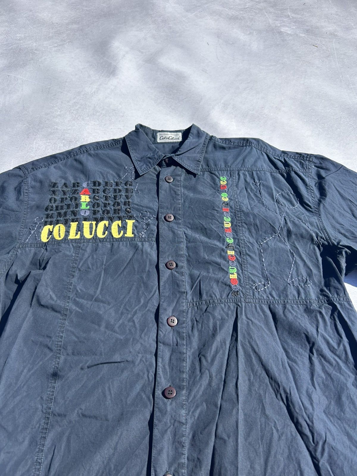 Carlo Colucci VERY RARE Carlo Colucci Vintage Short Sleeve Shirt Size XL Size US XL / EU 56 / 4 - 3 Thumbnail
