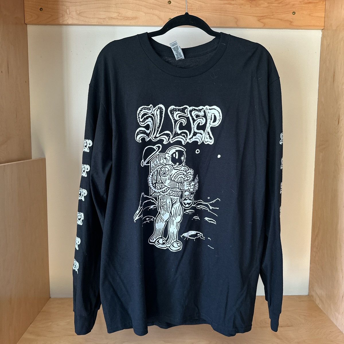 Other Sleep band long sleeve shirt size large Size US L / EU 52-54 / 3 - 1 Thumbnail