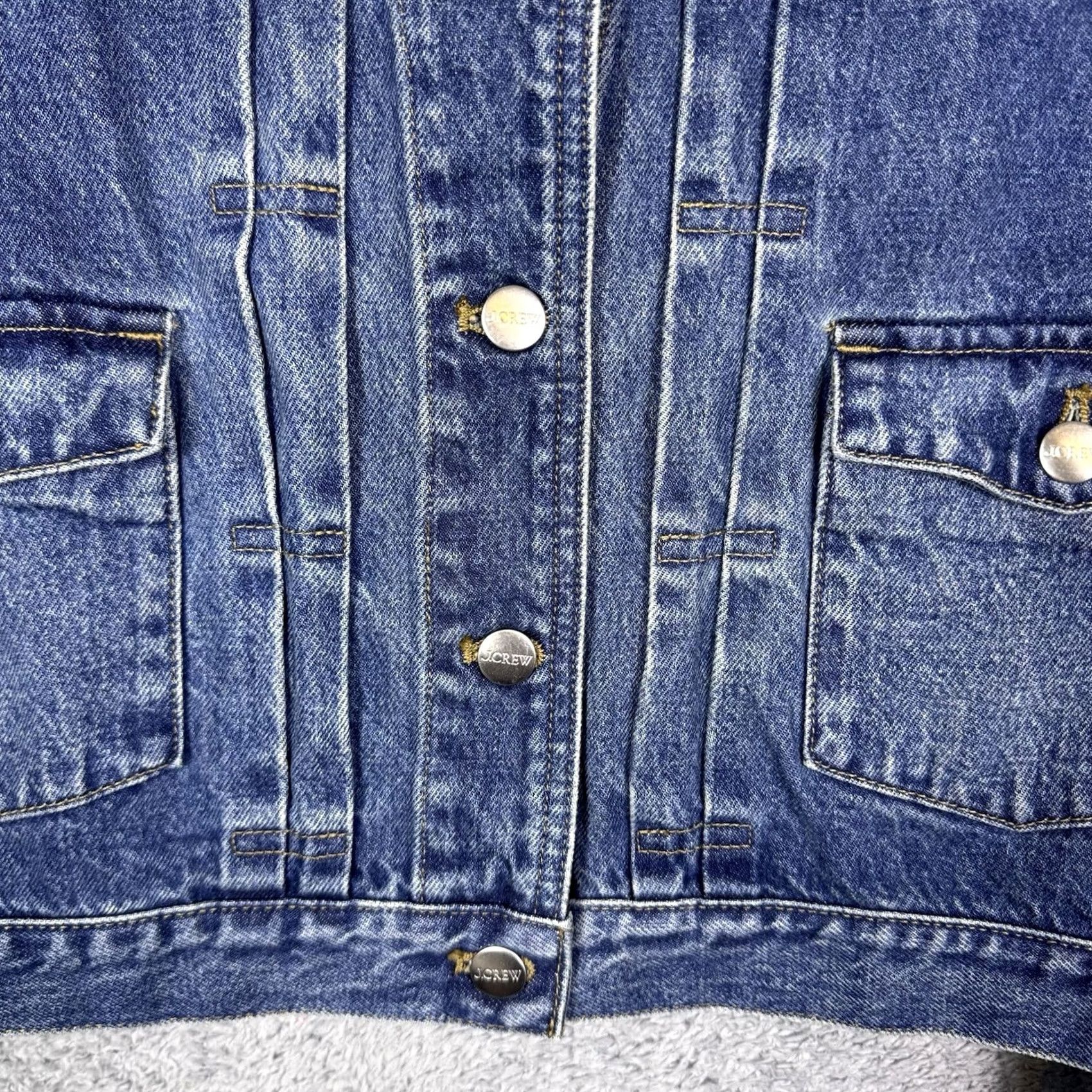 J.Crew J.Crew Denim Jacket Womens M Button Down Cropped Pleated Round Neck Short Sleeve? Size M / US 6-8 / IT 42-44 - 4 Thumbnail
