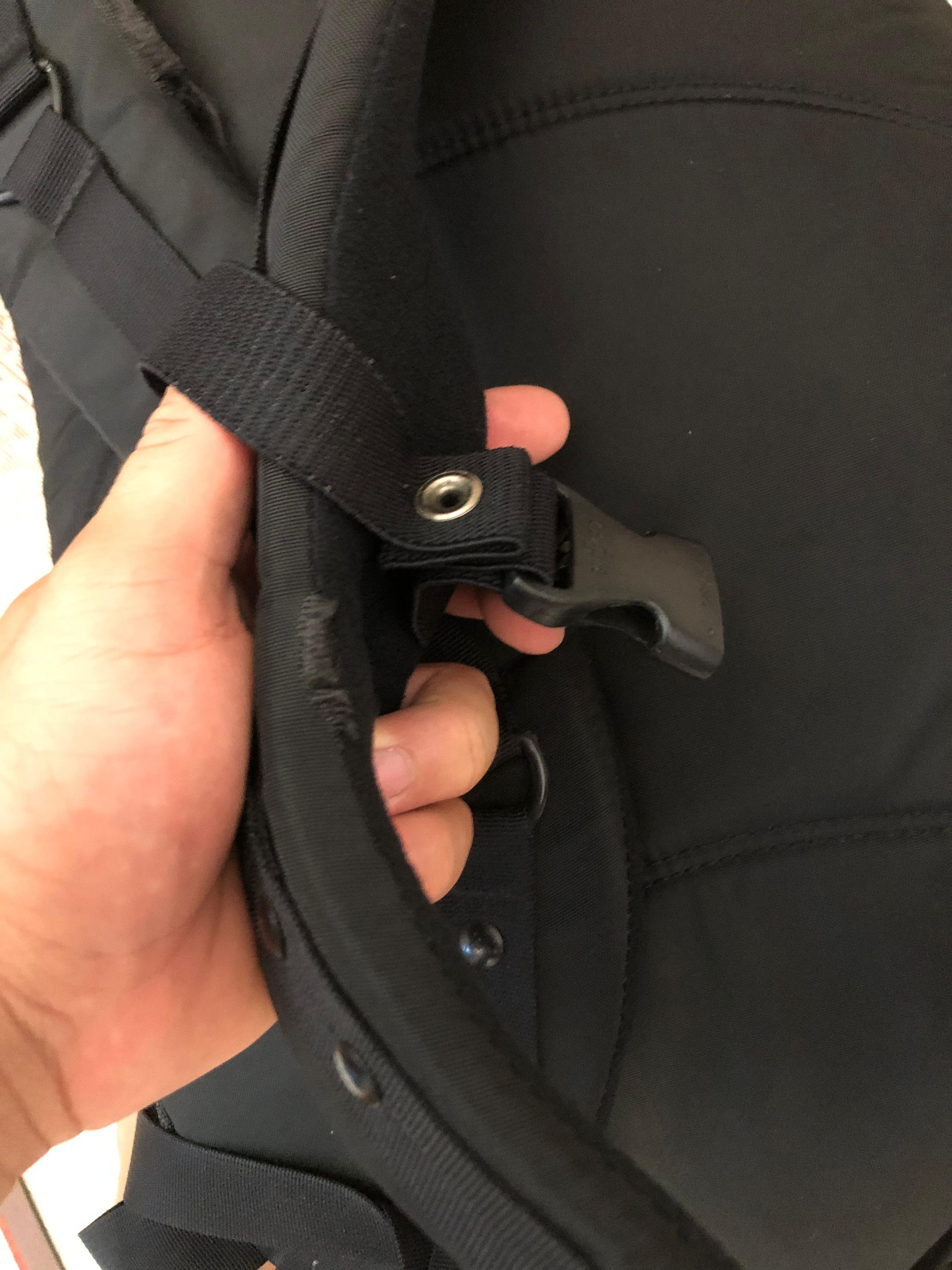 Oakley Oakley Icon Tactical 1.0 Backpack Black Size ONE SIZE - 7 Thumbnail
