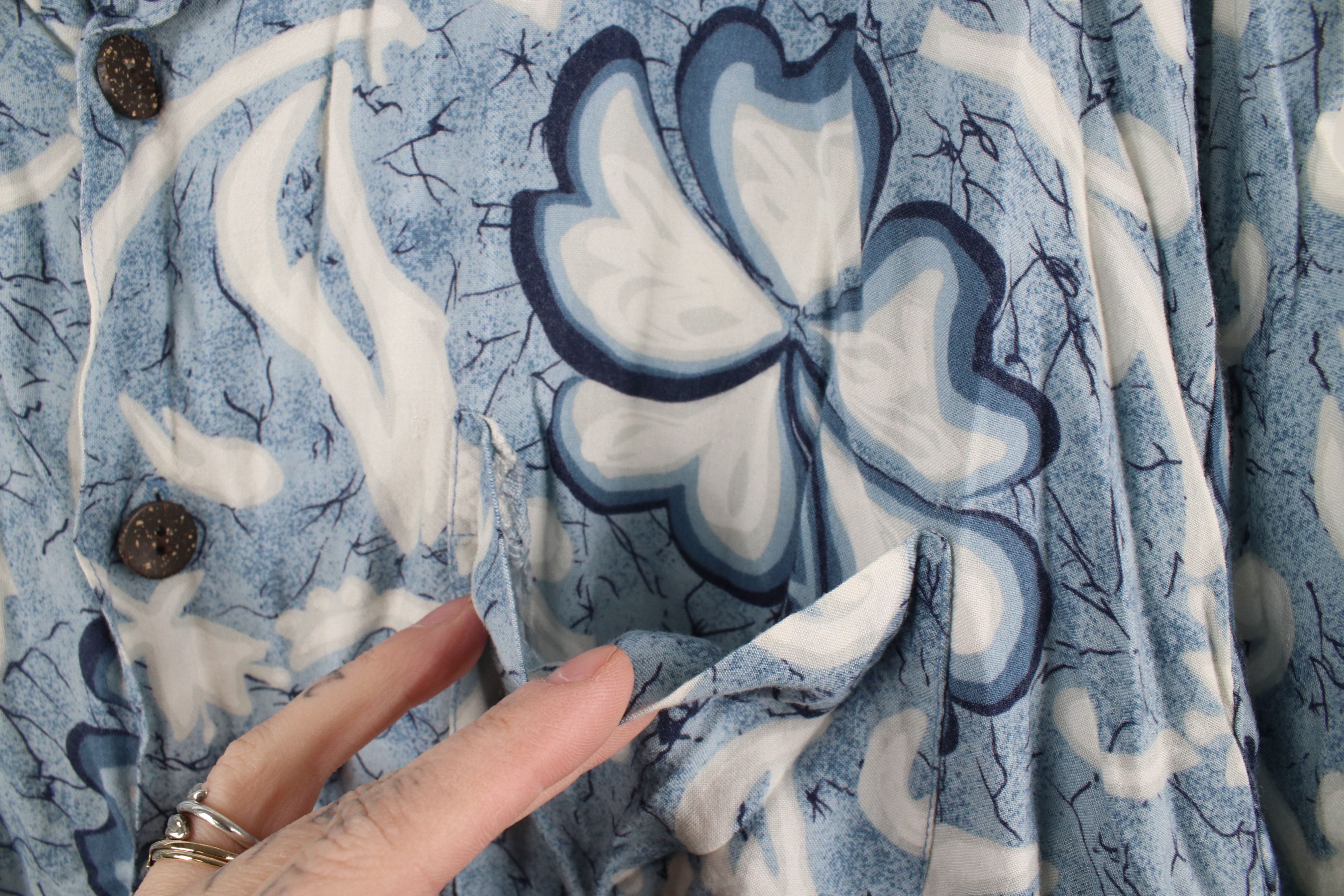 Vintage Vintage 90s Streetwear Flower Hawaiian Luau Button Shirt Size US XL / EU 56 / 4 - 8 Thumbnail
