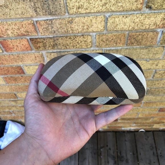 Vintage Burberry Glasses Case Novacheck display picture 2