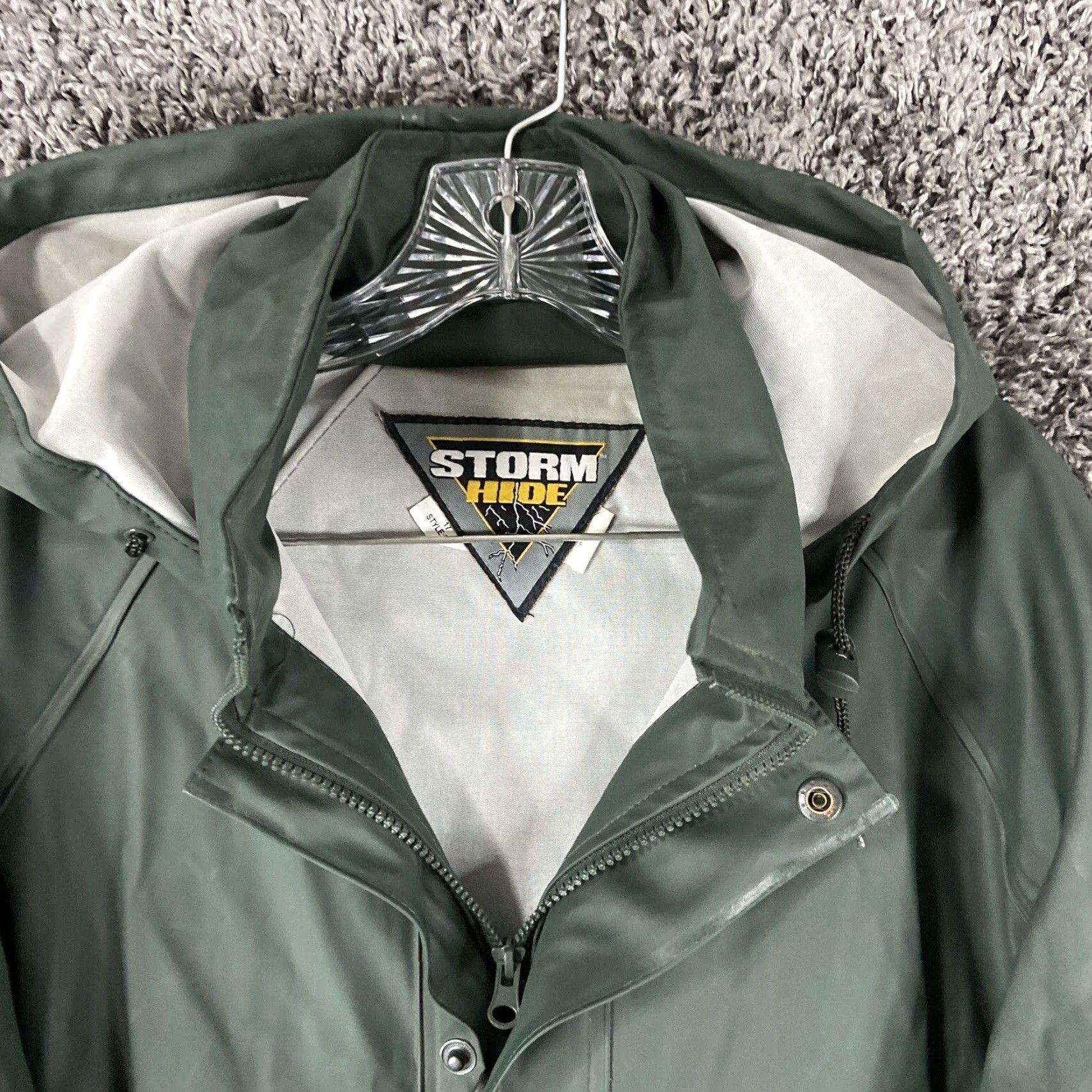 Vintage Storm Hide Windbreaker Jacket Men’s Large Green Polyvinyl Raincoat Zip Hood Size US L / EU 52-54 / 3 - 5 Thumbnail