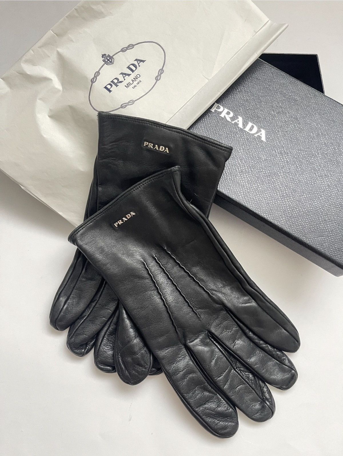 専用 PRADA Leather Gloves Prada Prada Gore-tex leather and knit ski gloves - Linea Rossa