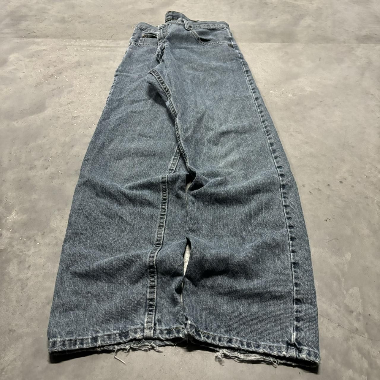 Japanese Brand × Vintage Crazy Vintage Y2K/2000s Grunge Medium Wash Essential Denim Jeans! Size US 34 / EU 50 - 3 Thumbnail