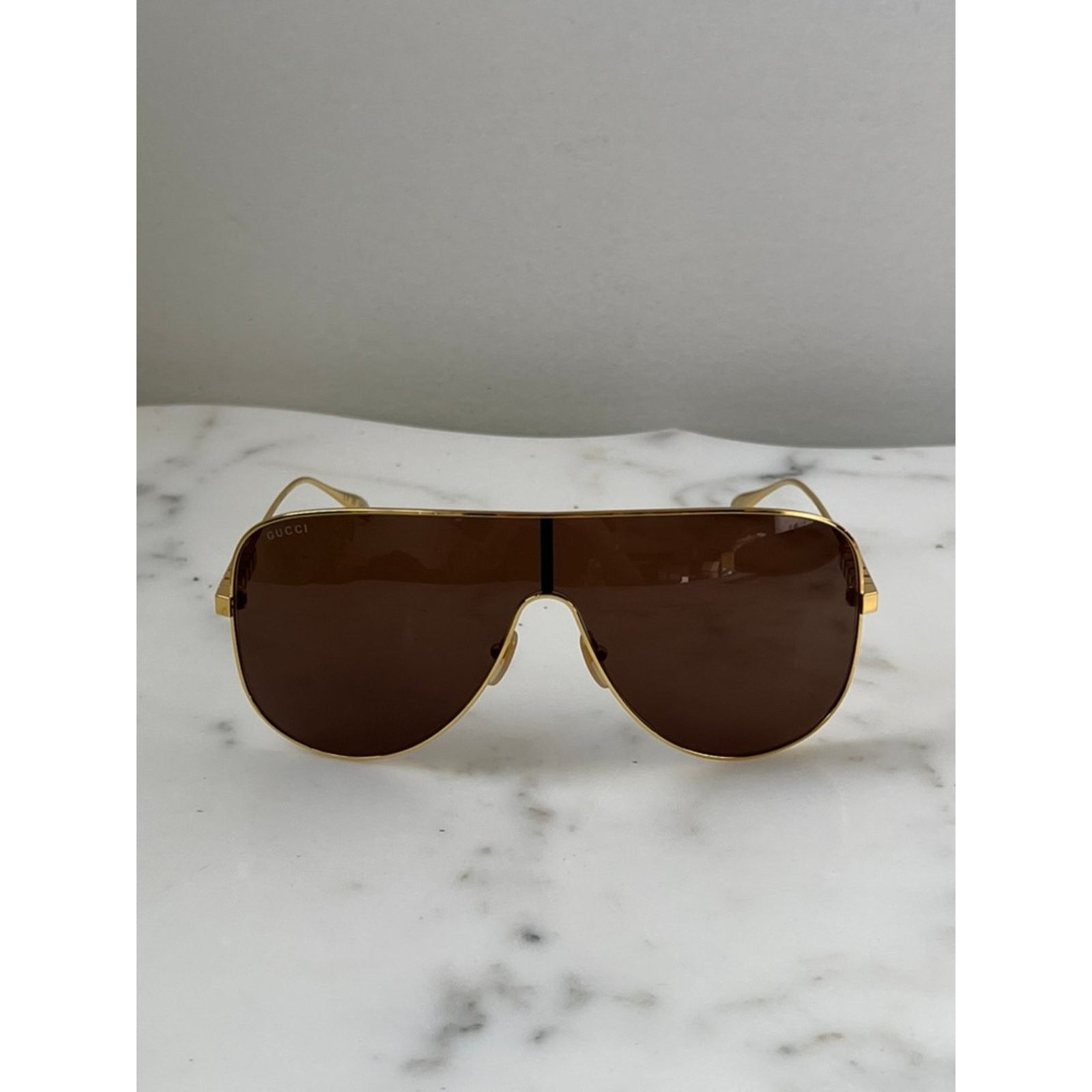 Gucci NEW Gucci GG1436S Gold Metal Shield Brown Sunglasses $640 Size ONE SIZE - 3 Thumbnail