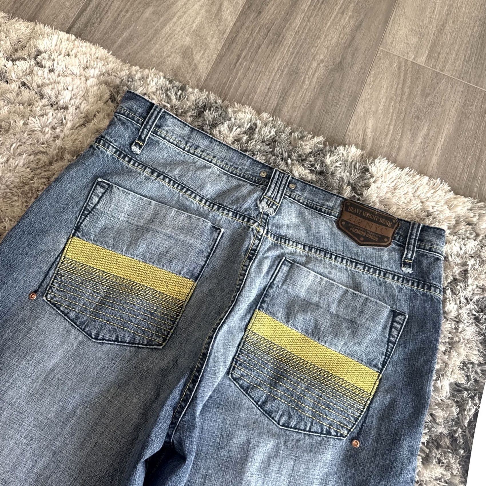 Denime VINTAGE 212NYC Jorts Jean Shorts Men’s Size 38 Blue Denim Embroidered Y2K 00’s Size US 38 / EU 54 - 2 Thumbnail