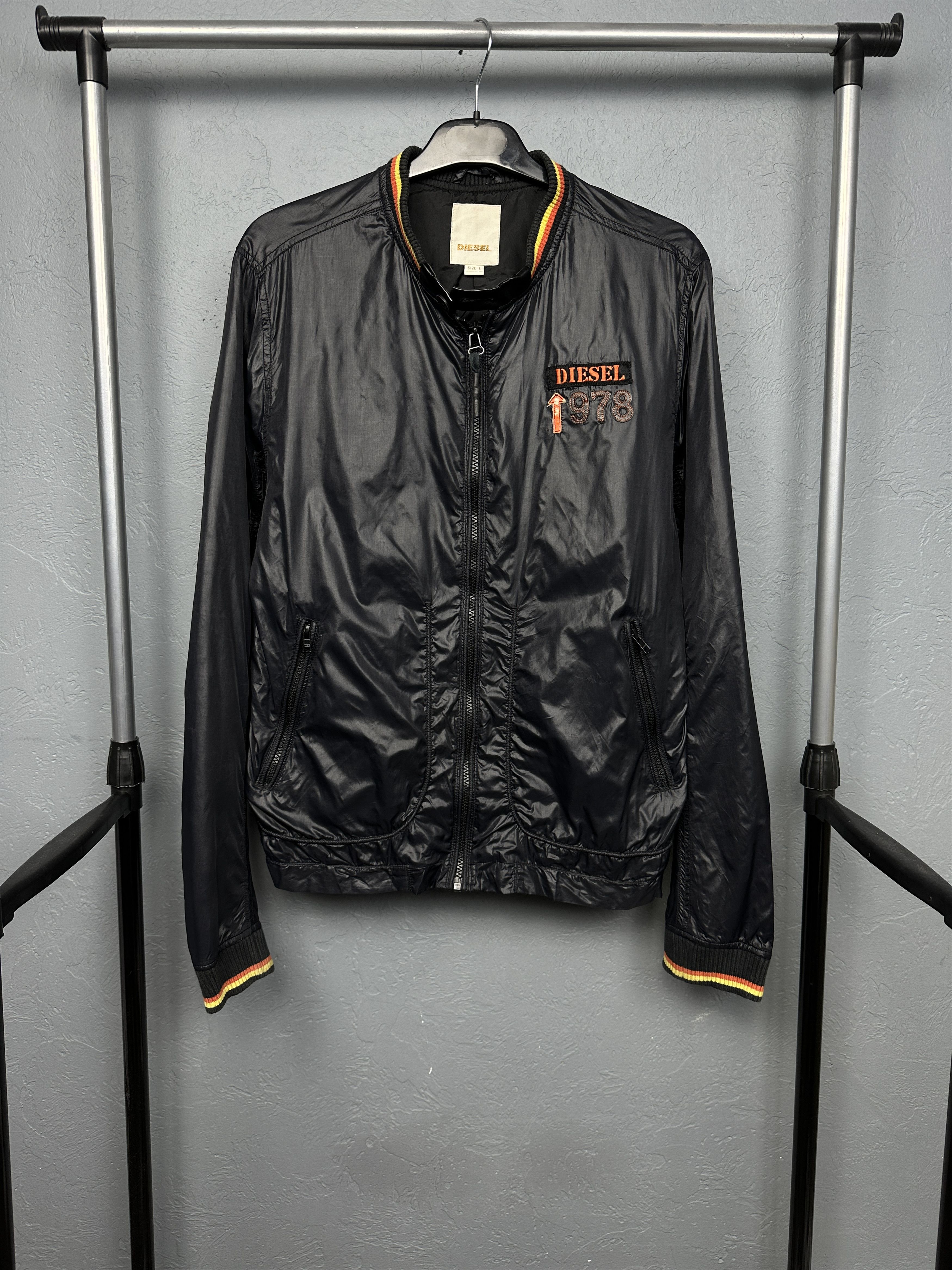 Diesel Diesel Vintage Mens Nylon Jacket Size US L / EU 52-54 / 3 - 1 Thumbnail