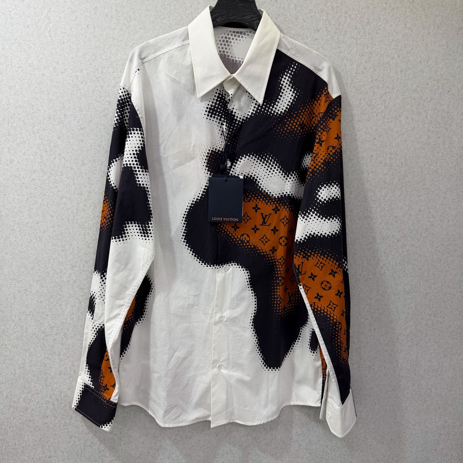 Louis Vuitton Louis Vuitton Shirt s Men Size US S / EU 44-46 / 1 - 1 Thumbnail