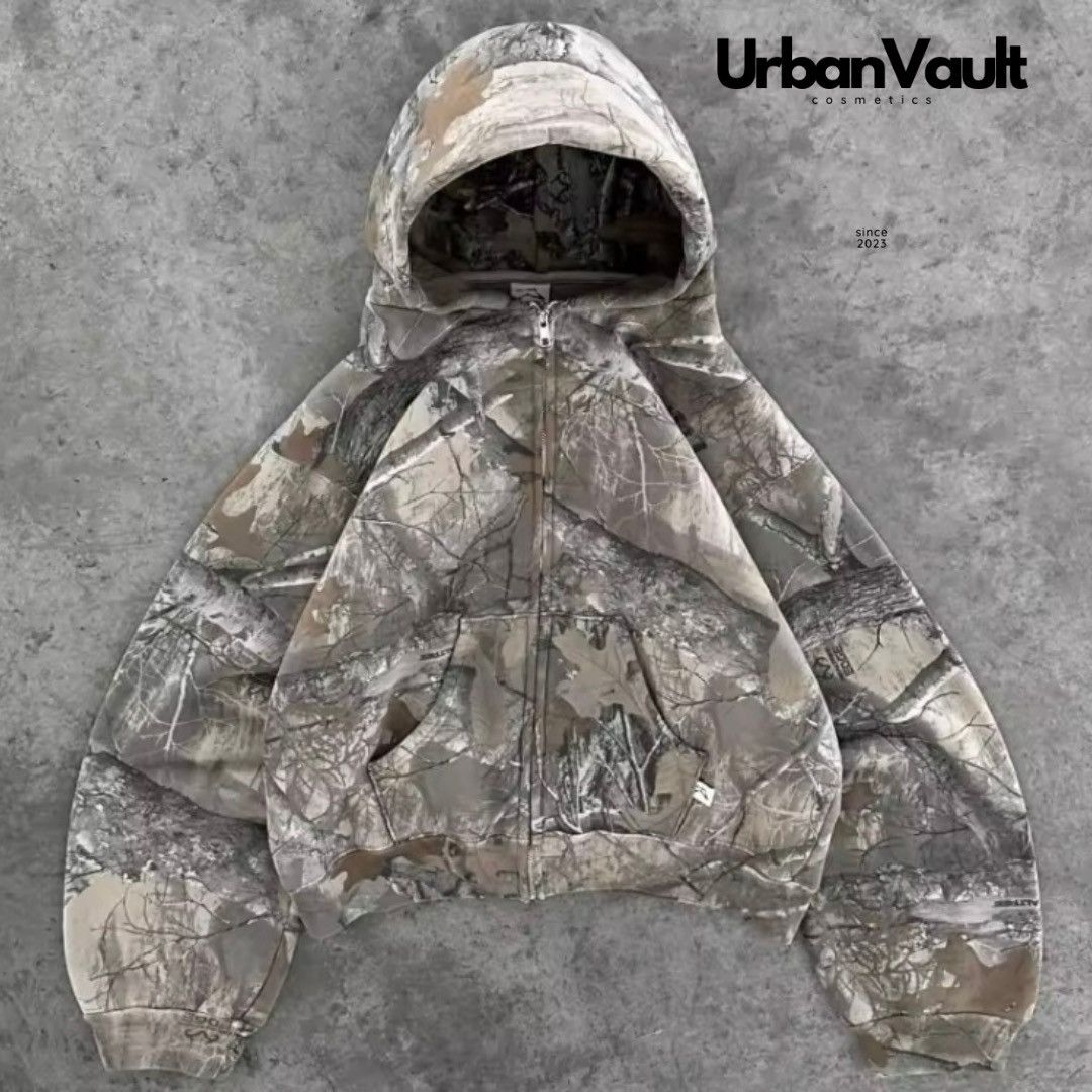 Other Y2K Unisex Camo Hoodie Size US L / EU 52-54 / 3 - 1 Thumbnail