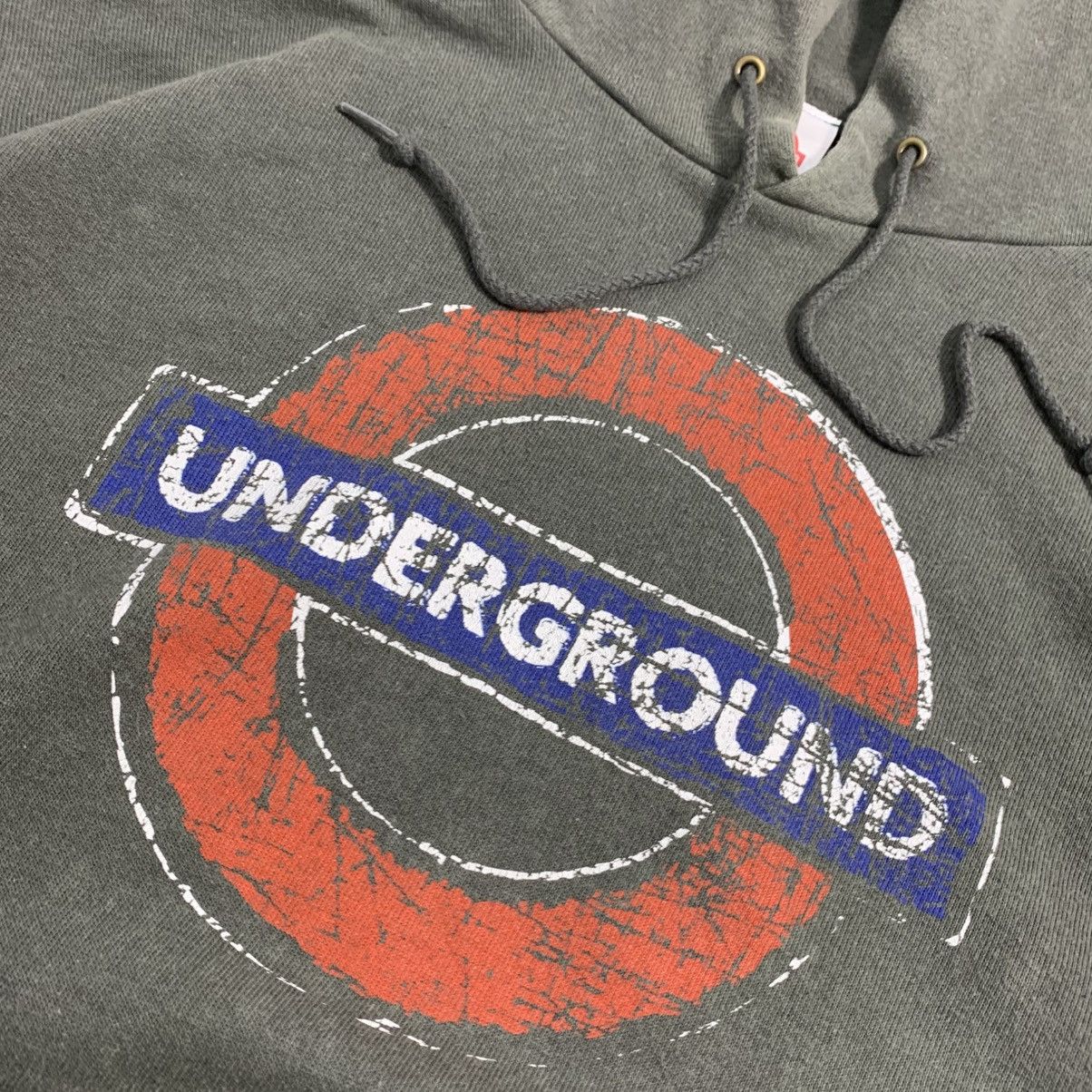 Vintage Vintage 🚀 90s London Underground Sign Logo Hoodie Size US M / EU 48-50 / 2 - 4 Thumbnail
