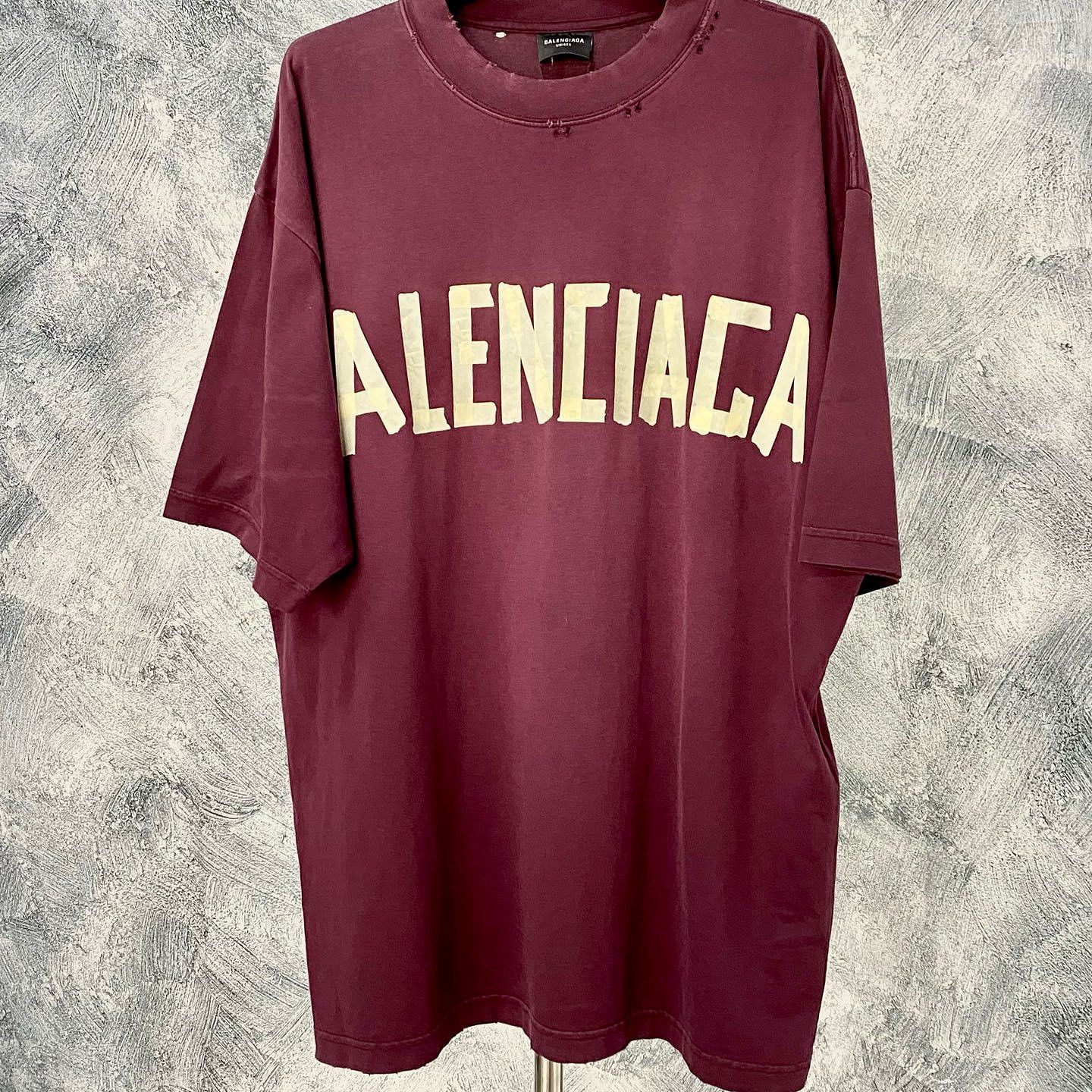 Balenciaga Balenciaga Logo T-Shirt Size S Size US S / EU 44-46 / 1 - 1 Thumbnail