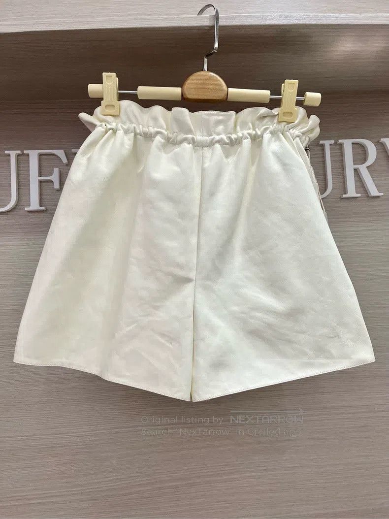 Hermes Hermes White Bud Leather Shorts Size 42" / US 20 - 2 Thumbnail
