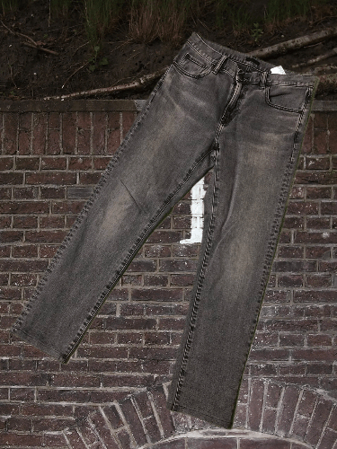 Uniqlo Uniqlo Denim Jeans Size US 30 / EU 46 - 1 Thumbnail