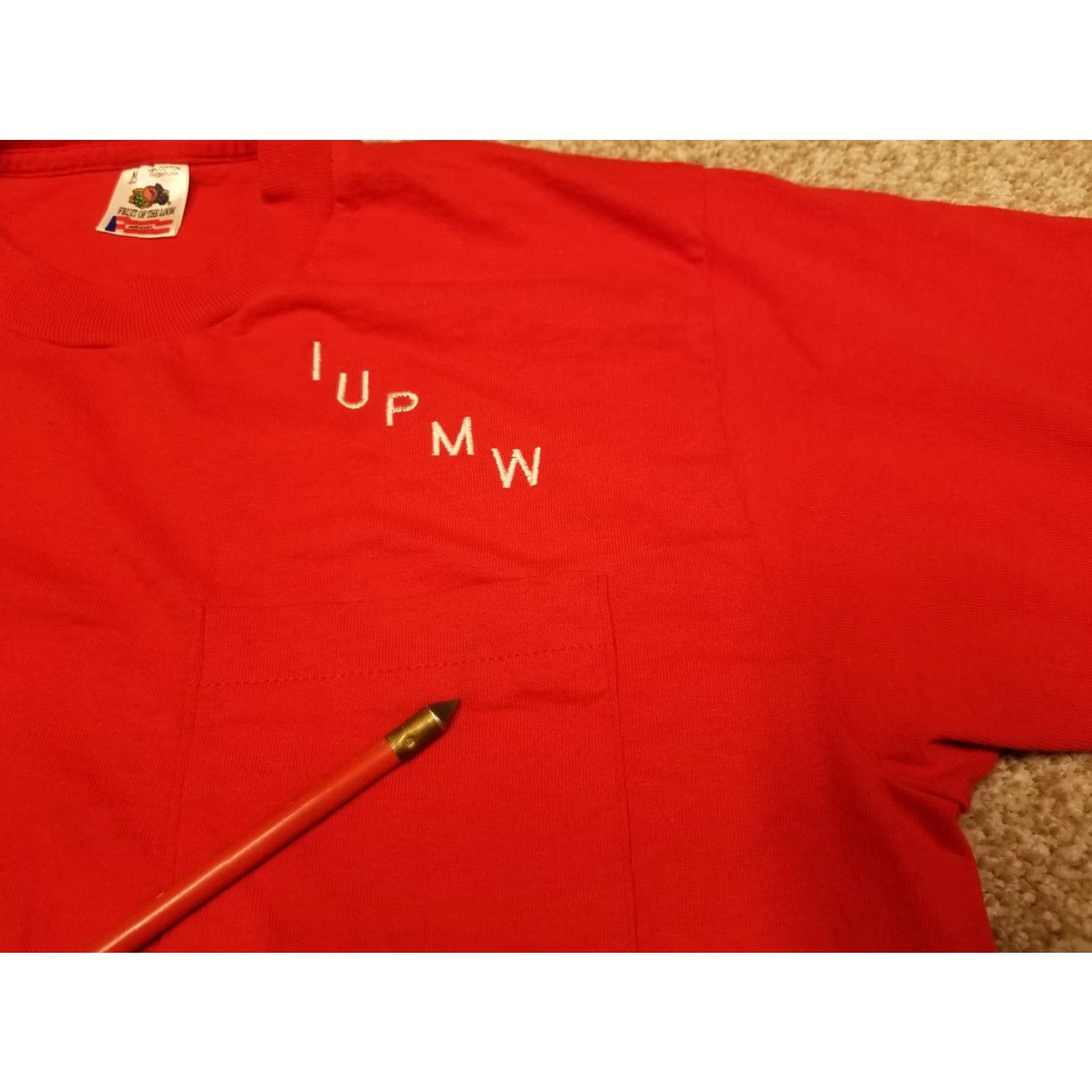 Fruit Of The Loom VINTAGE Fruit of the Loom Shirt Men M Red Pocket Crewneck TEE Mostly Blank Single Stitch Size US M / EU 48-50 / 2 - 7 Thumbnail