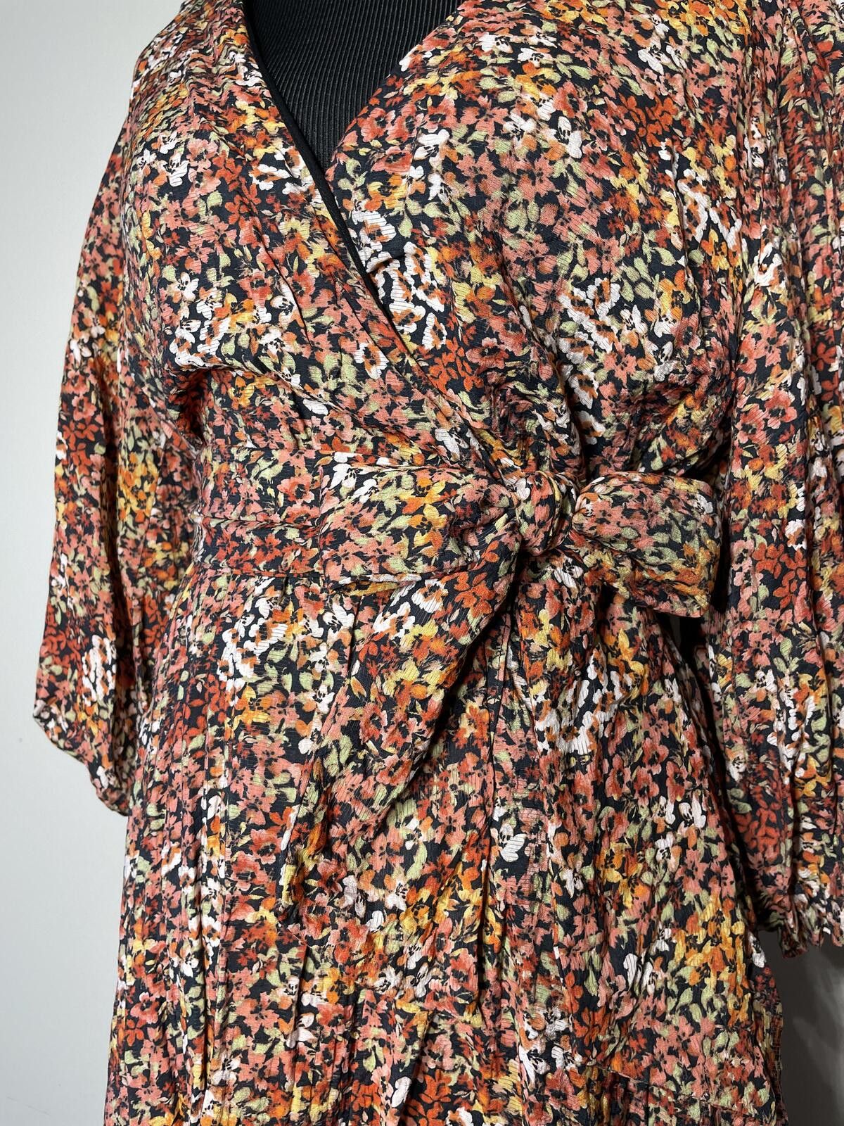 MINKPINK MINKPINK Gabae Wrap Mini Dress romance goth XL ditsy floral Size XL / US 12-14 / IT 48-50 - 7 Thumbnail