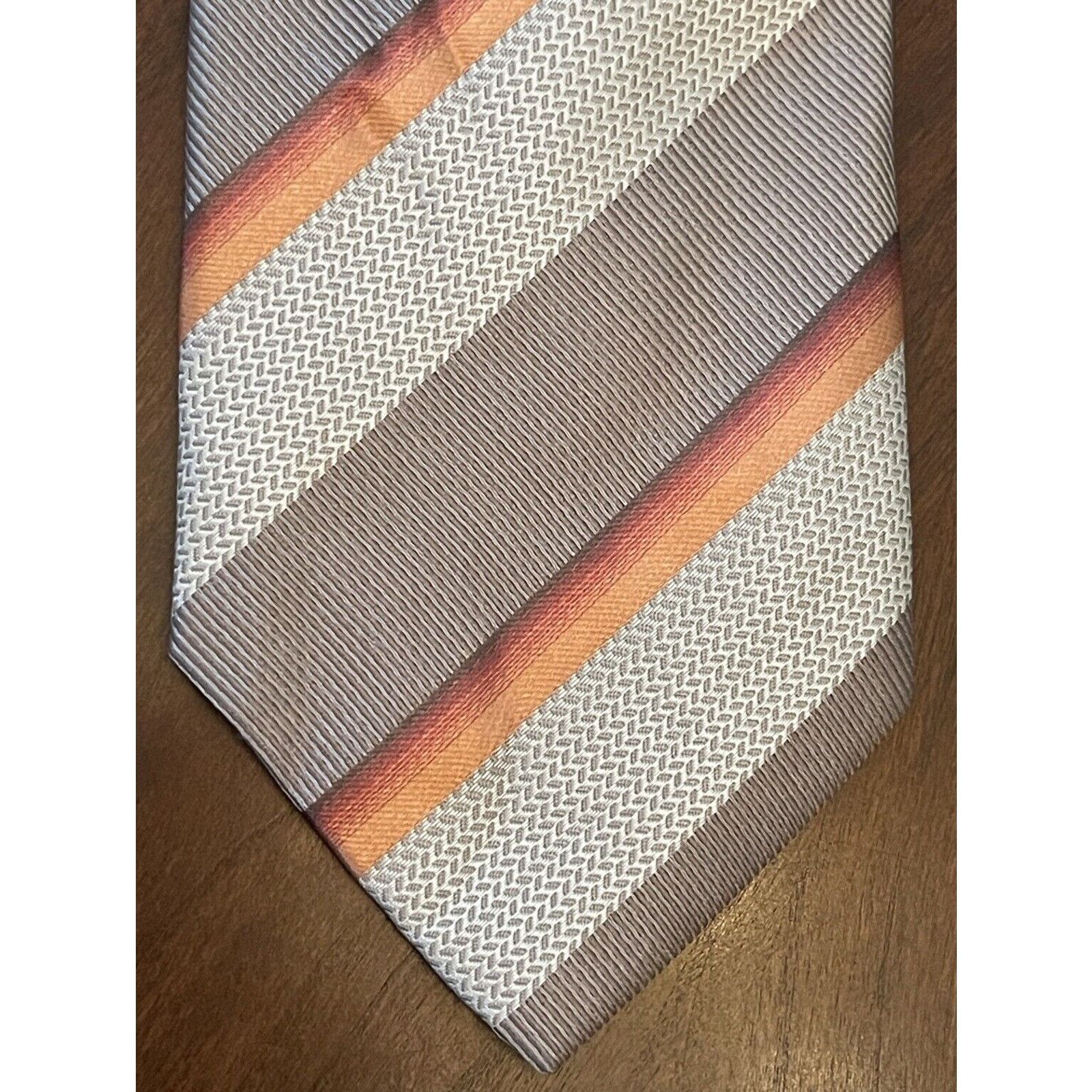 Kenneth Cole Kenneth Cole Reaction Orange Hand Made Imported Silk China Size ONE SIZE - 1 Thumbnail