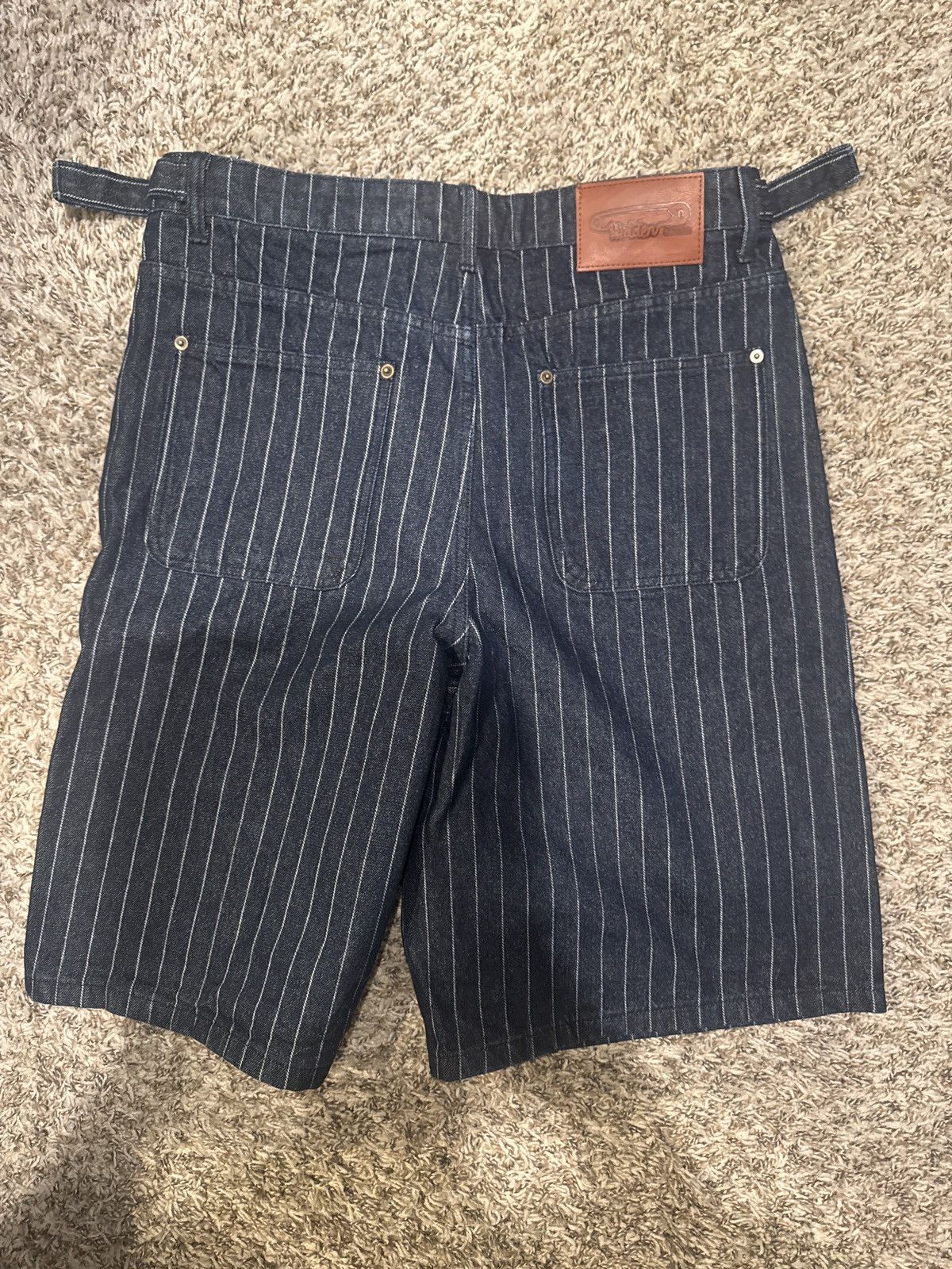 The GV Gallery Hidden Season pinstripe shorts Size US 32 / EU 48 - 2 Thumbnail