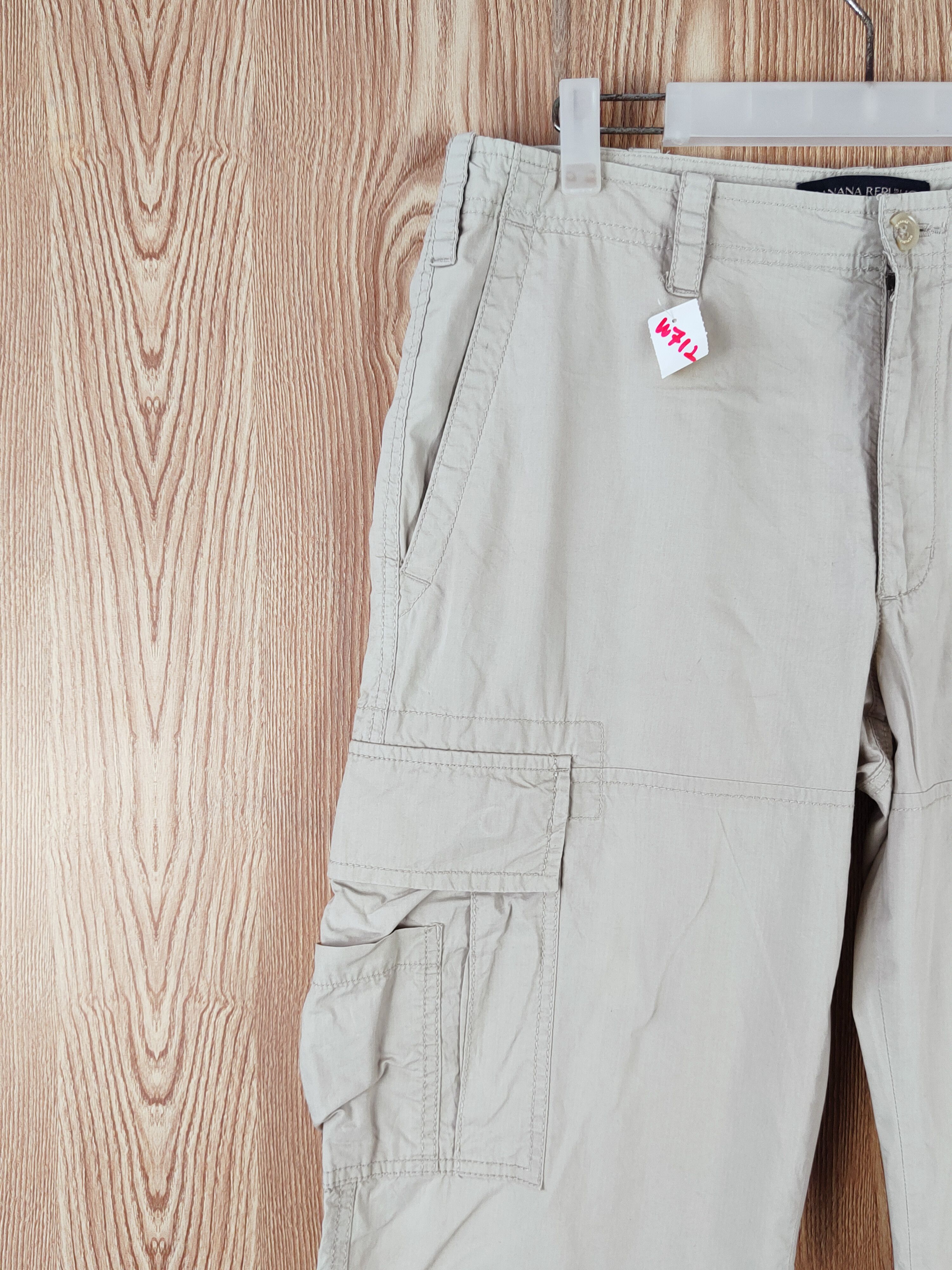 Banana Republic Banana Republic Beige Multipocket Tactical Cargo Pants #W712 Size US 32 / EU 48 - 3 Thumbnail