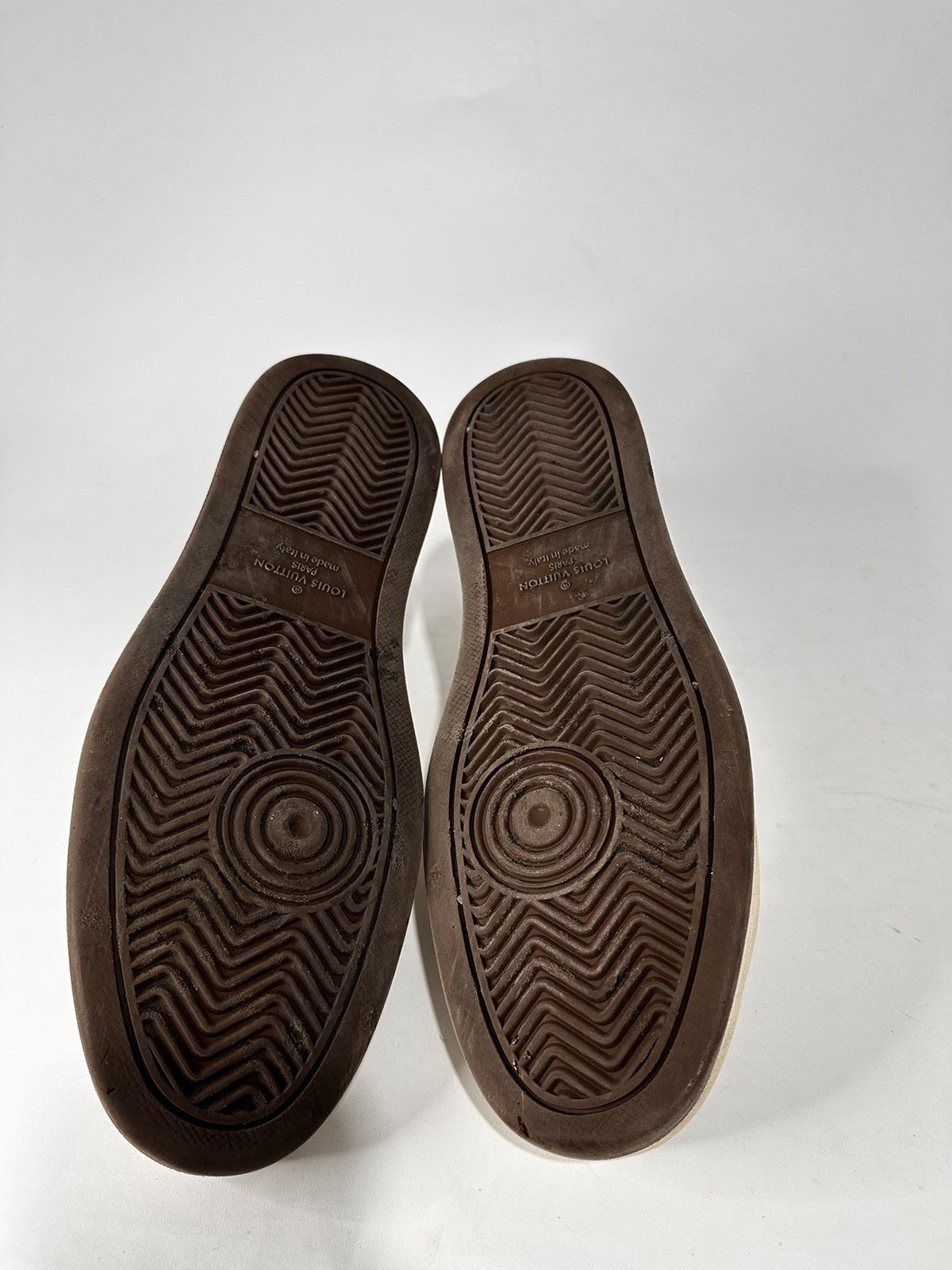 Louis Vuitton Louis Vuitton Rivoli Monogram Low Top Sneakers. Size US 8 / EU 41 - 9 Thumbnail