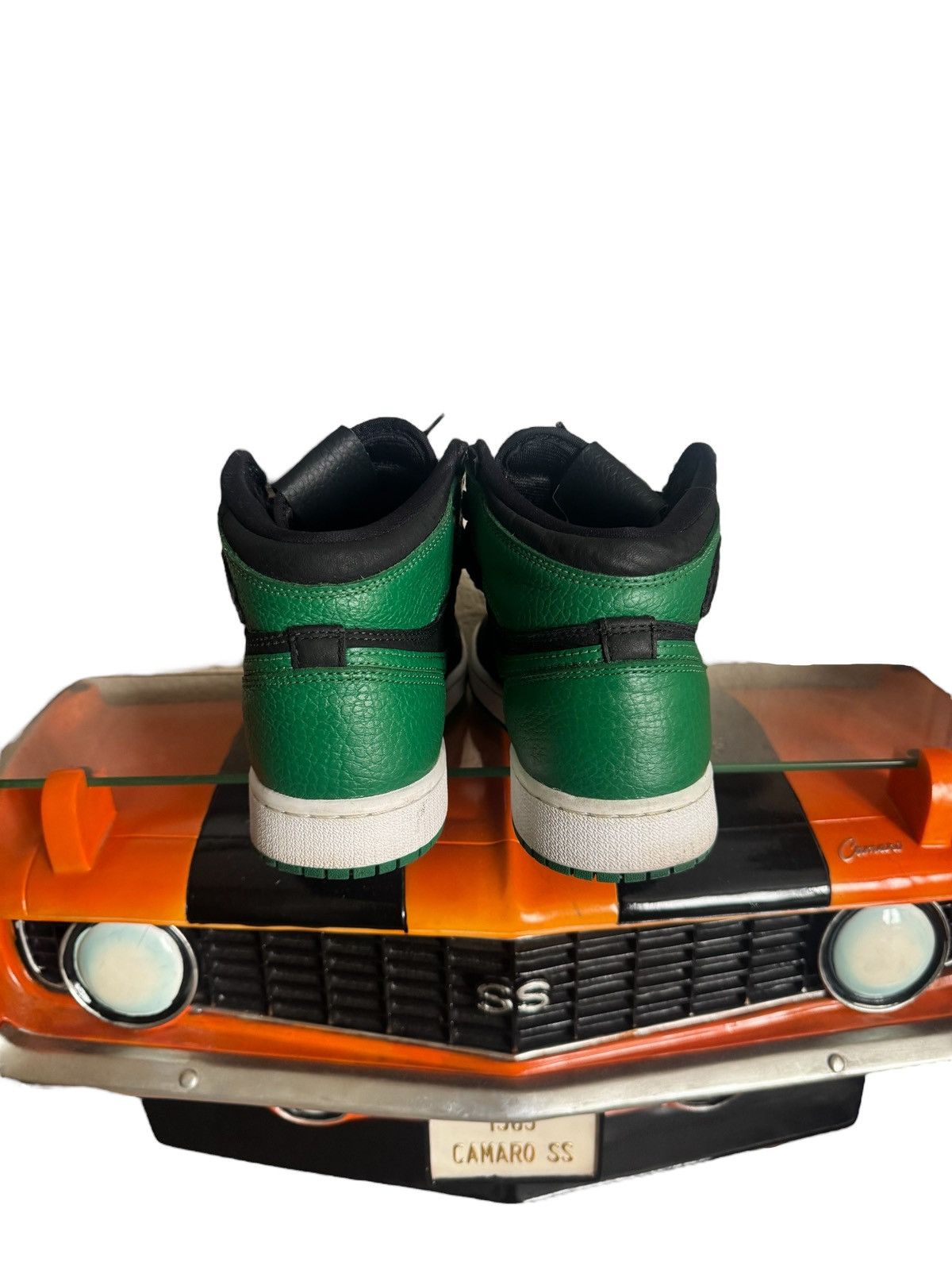 Jordan Brand Jordan 1 Retro High Og Pine Green 2.0 Size US 4.5 / IT 34.5 - 4 Thumbnail